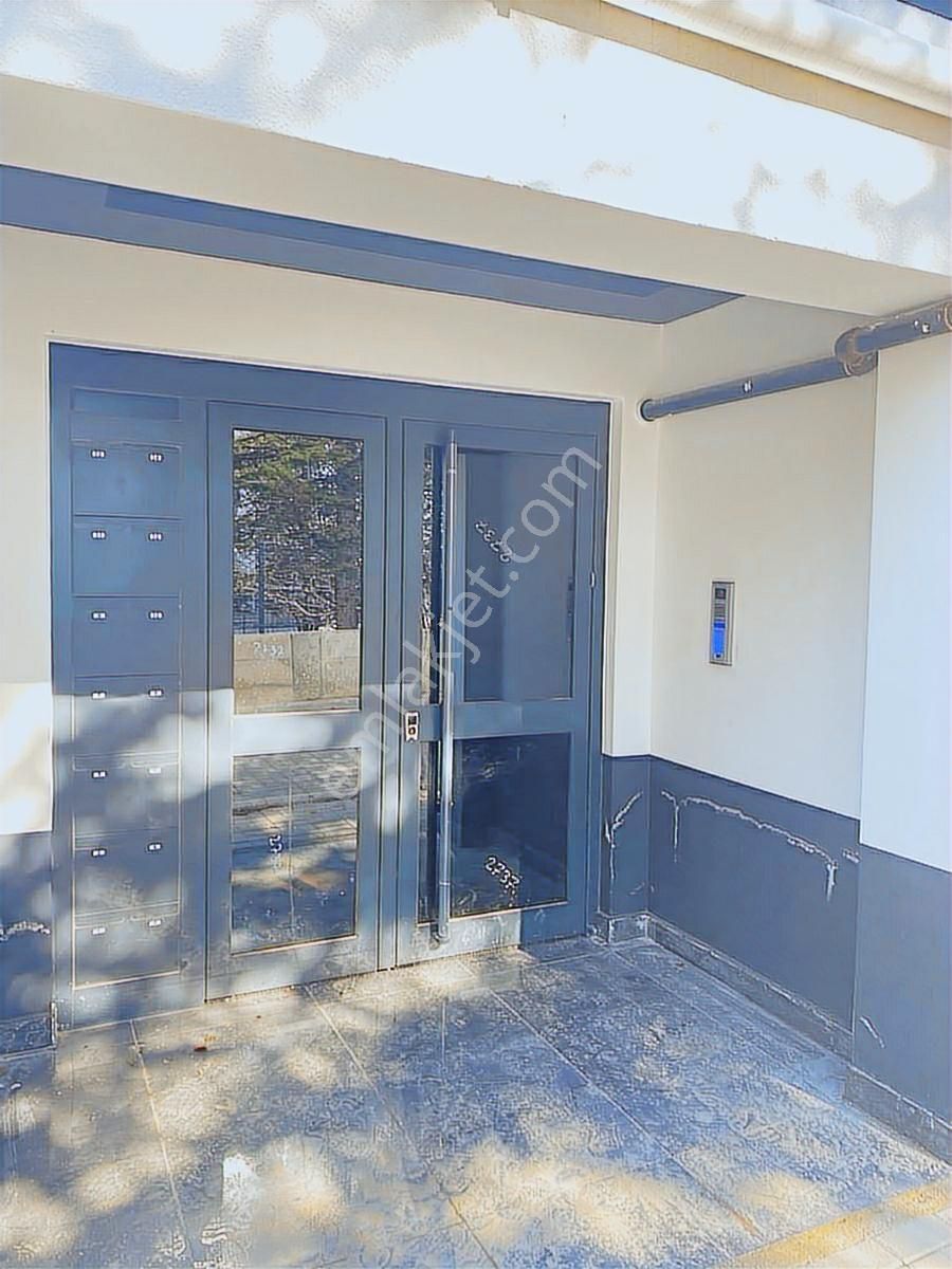 Göksu'dan Yakacık'da Satılık 4.5+1 Yerden Isıtmalı Sıfır Daire - Görsel 7