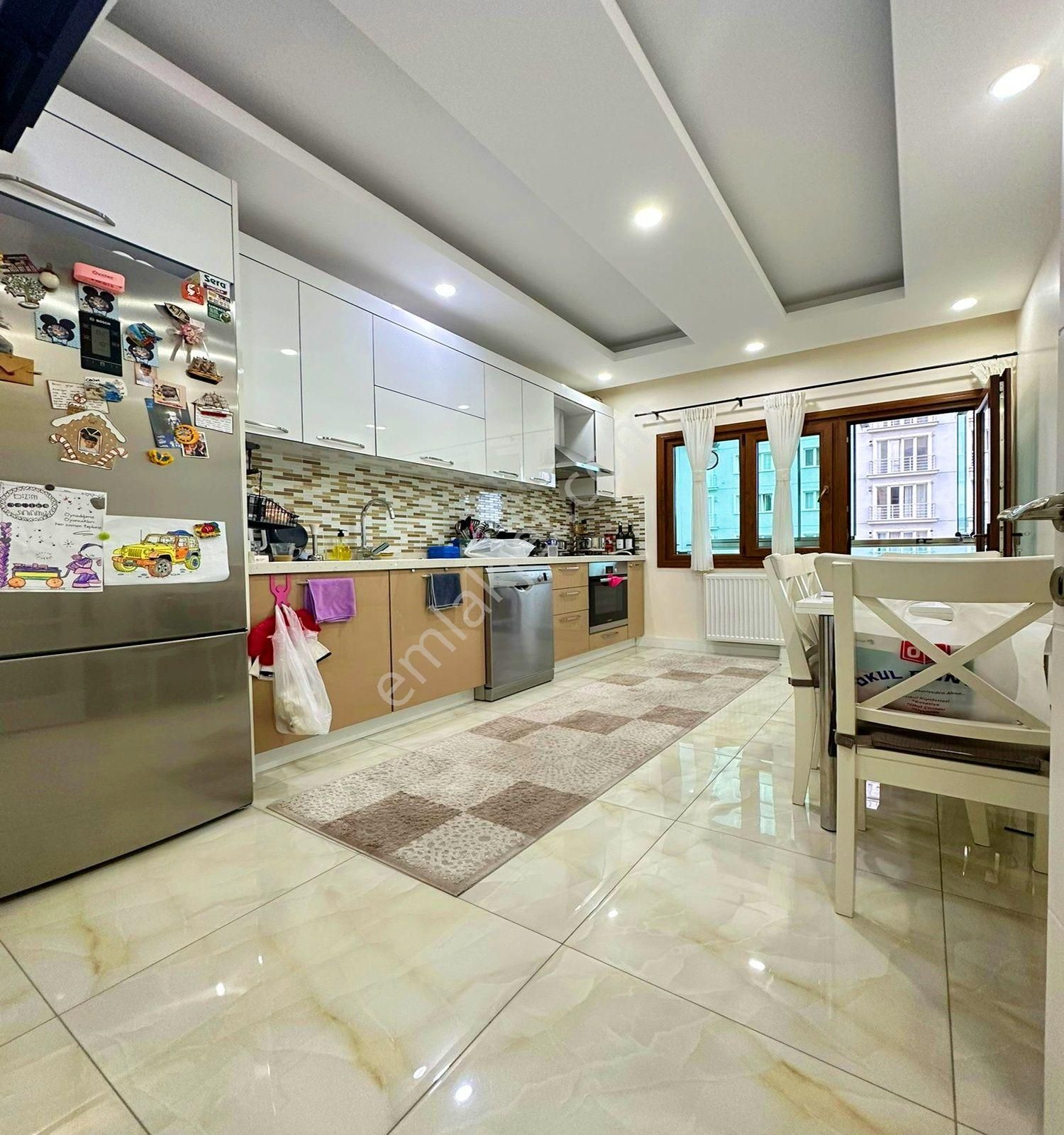 Beylikdüzü Marmara Mah Satılık 3+1 150 M2 Geniş Fırsat Daire - Görsel 6