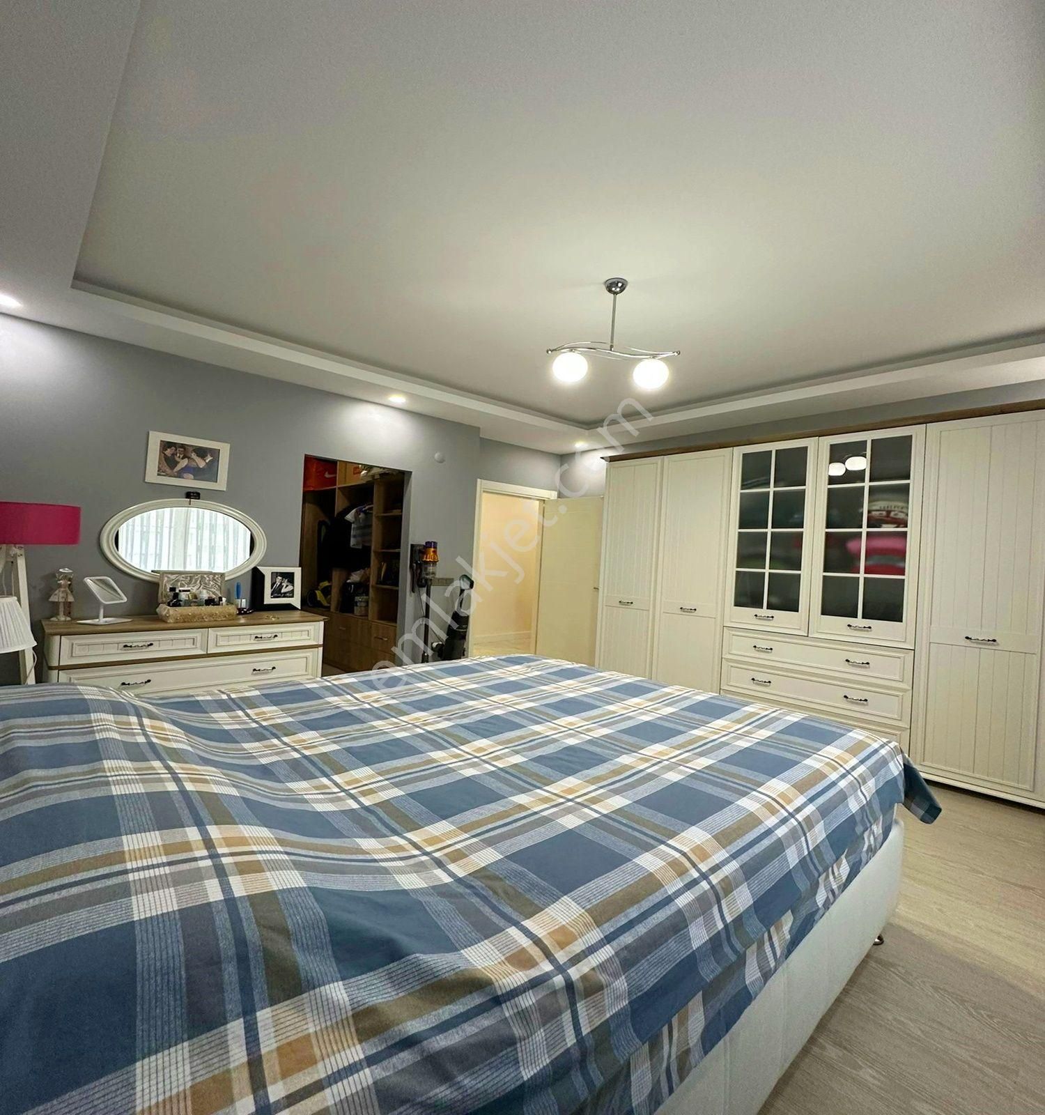 Beylikdüzü Marmara Mah Satılık 3+1 150 M2 Geniş Fırsat Daire - Görsel 14