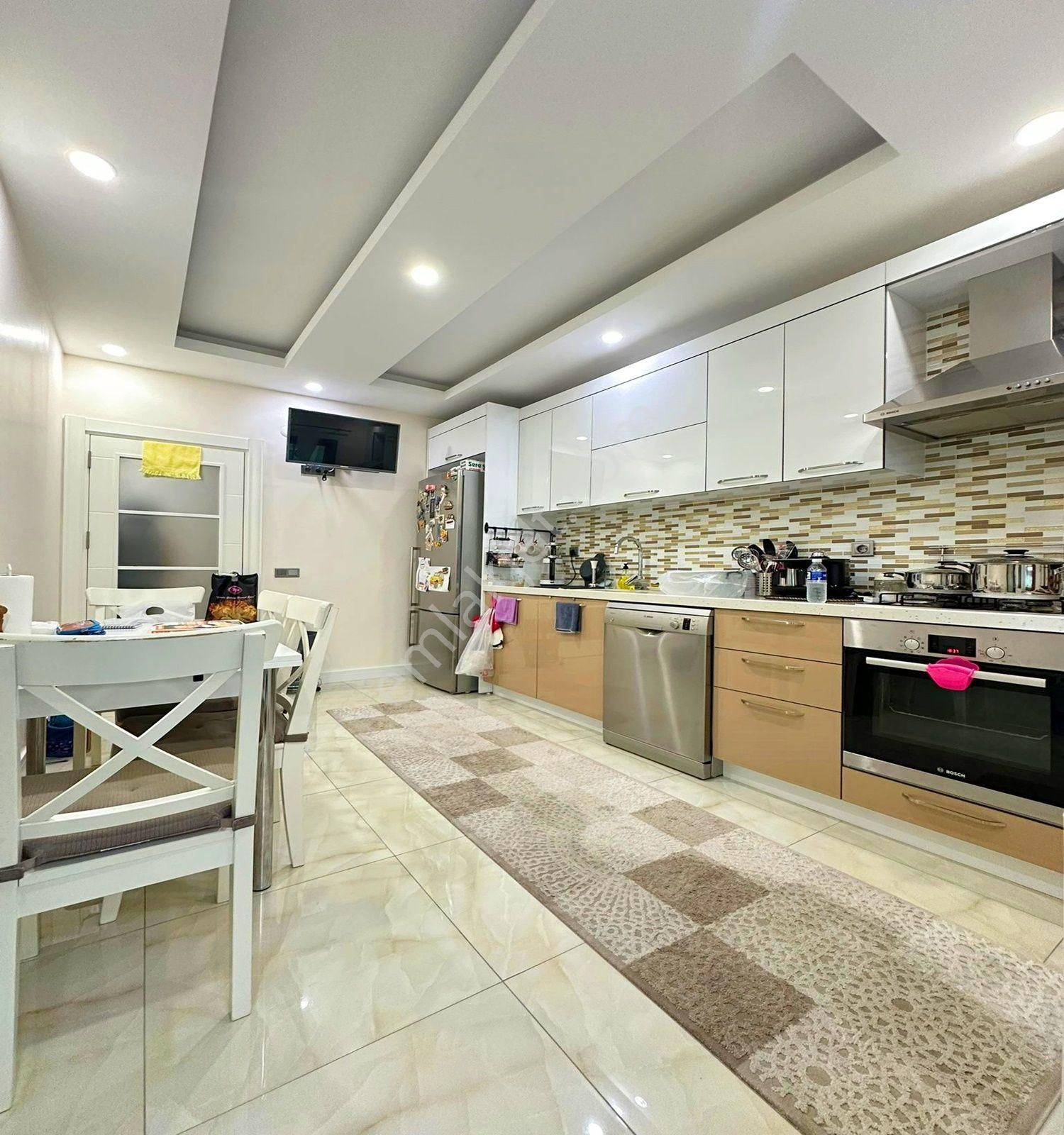 Beylikdüzü Marmara Mah Satılık 3+1 150 M2 Geniş Fırsat Daire - Görsel 7