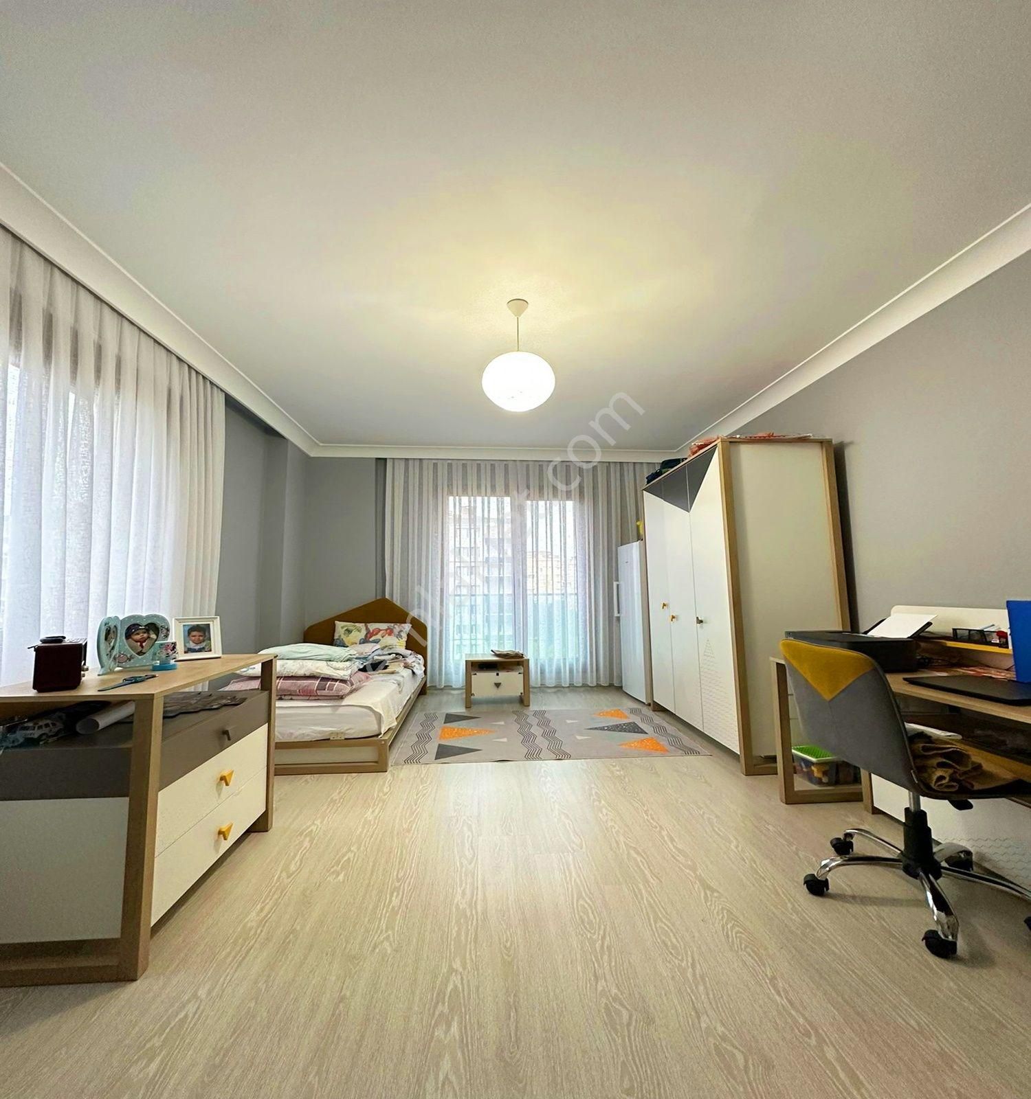 Beylikdüzü Marmara Mah Satılık 3+1 150 M2 Geniş Fırsat Daire - Görsel 20