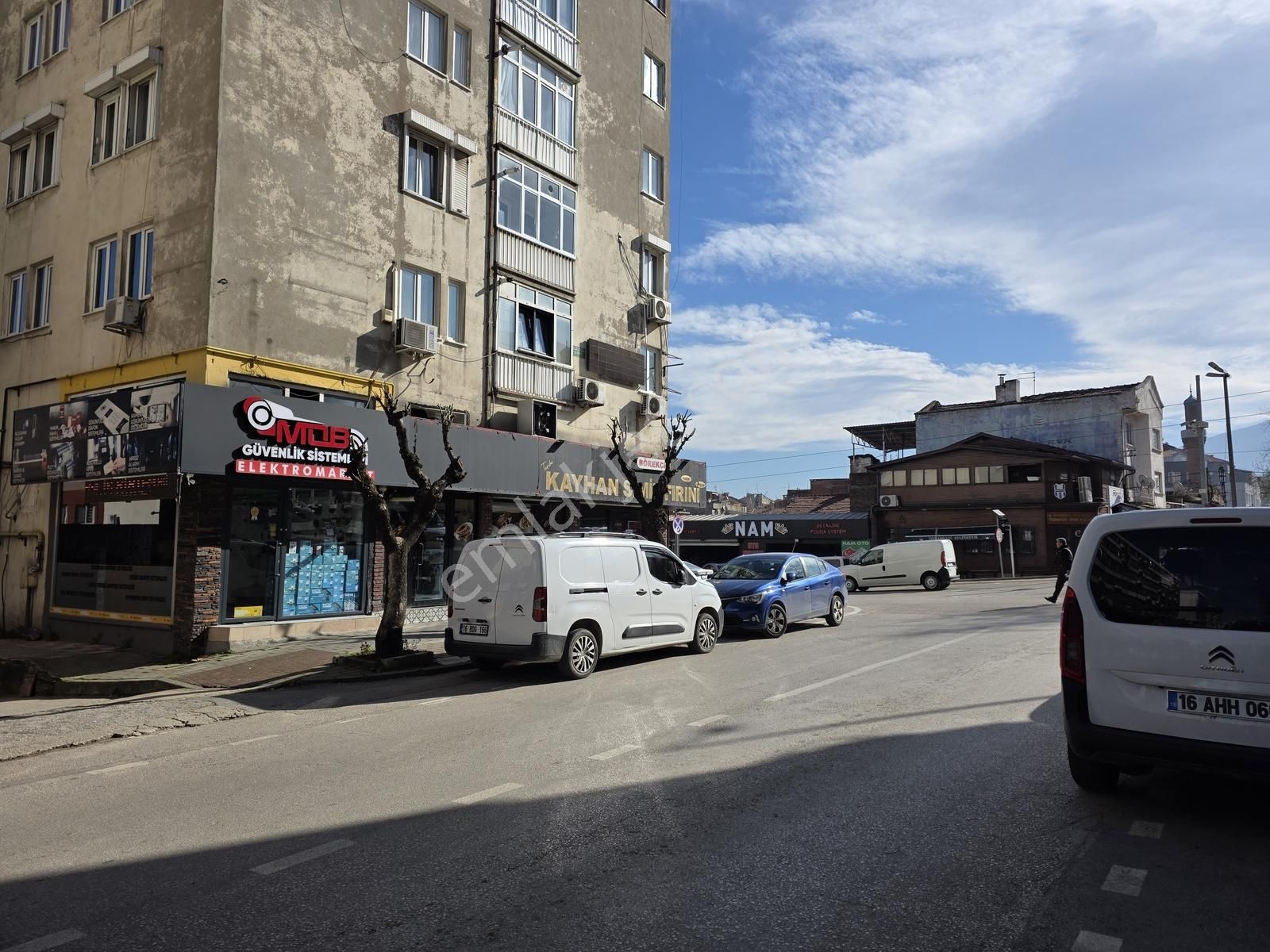 Gazcılar Ana Cadde De Satılık 1+1 Ofis/ev - Görsel 9