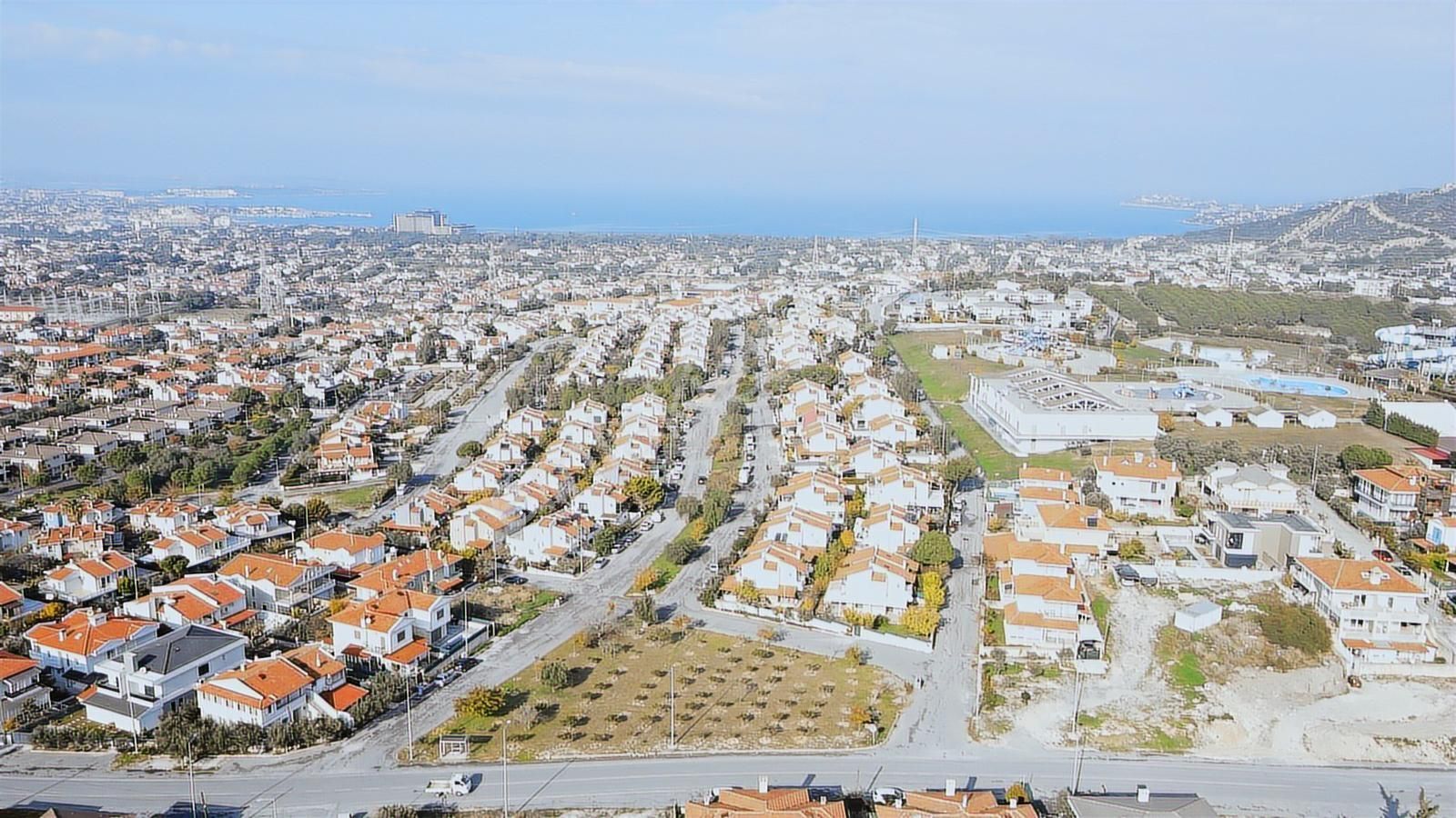 Alaçatı Merkeze Yakın 479 M² Satılık Arsa 2 Konutluk İmarlı - Görsel 2