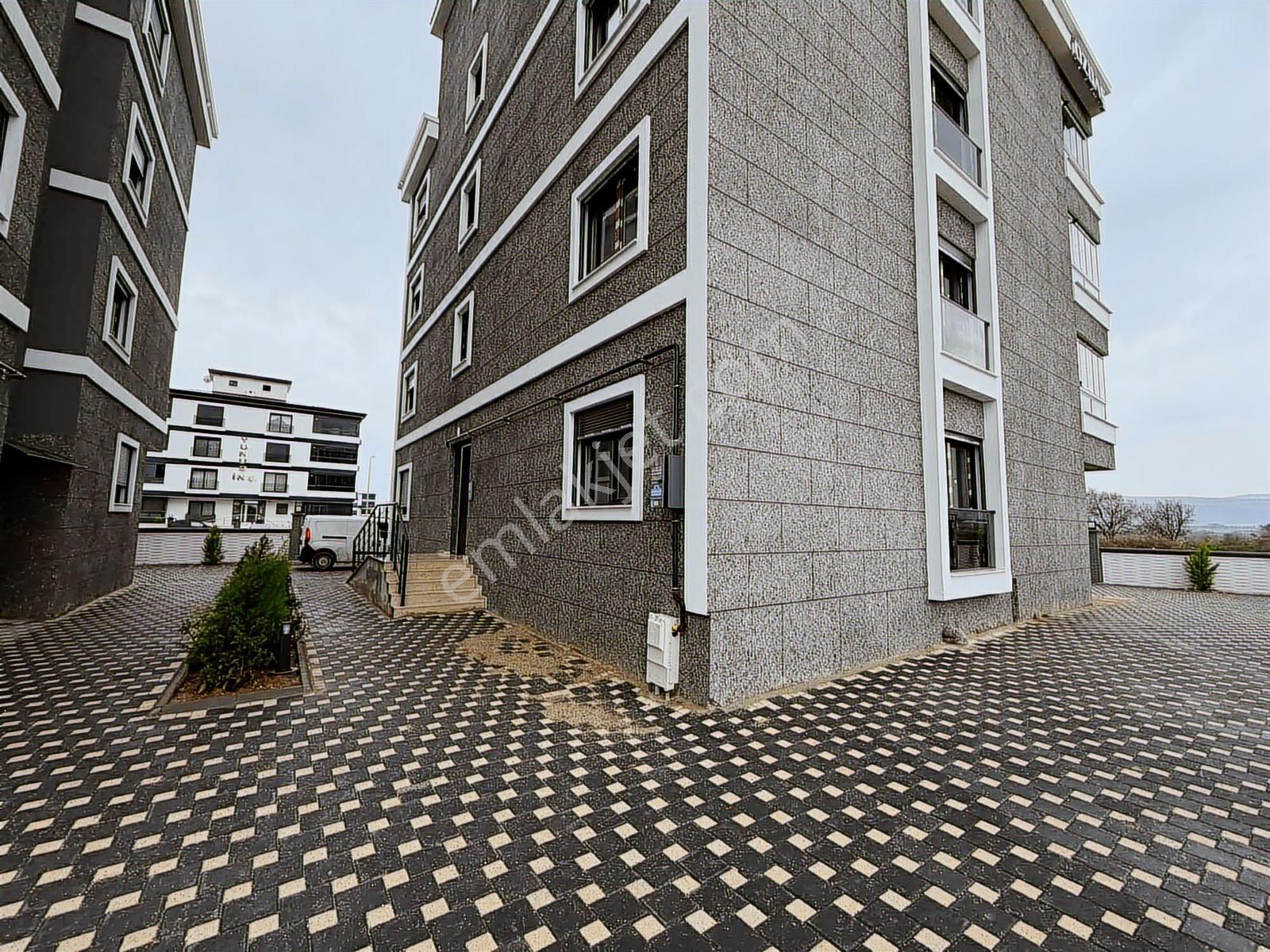 Uygan'dan Muratbey Mah. 2+1 85m² Butik Site Ultra Lüx İşçilik - Görsel 17