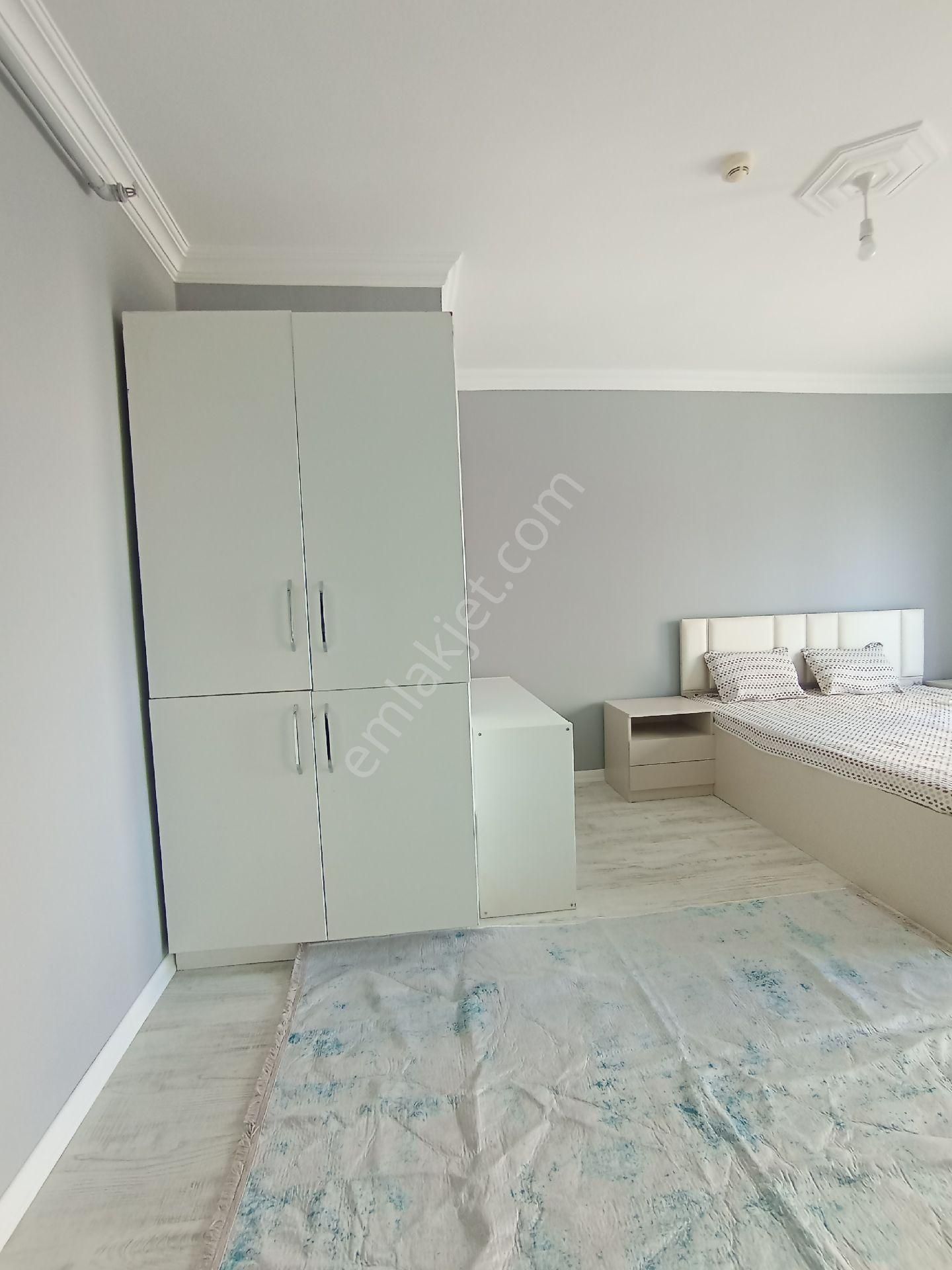 Esenyurt Site İçerisinde Kiralık 3+1 Eşyalı Daire - Görsel 12