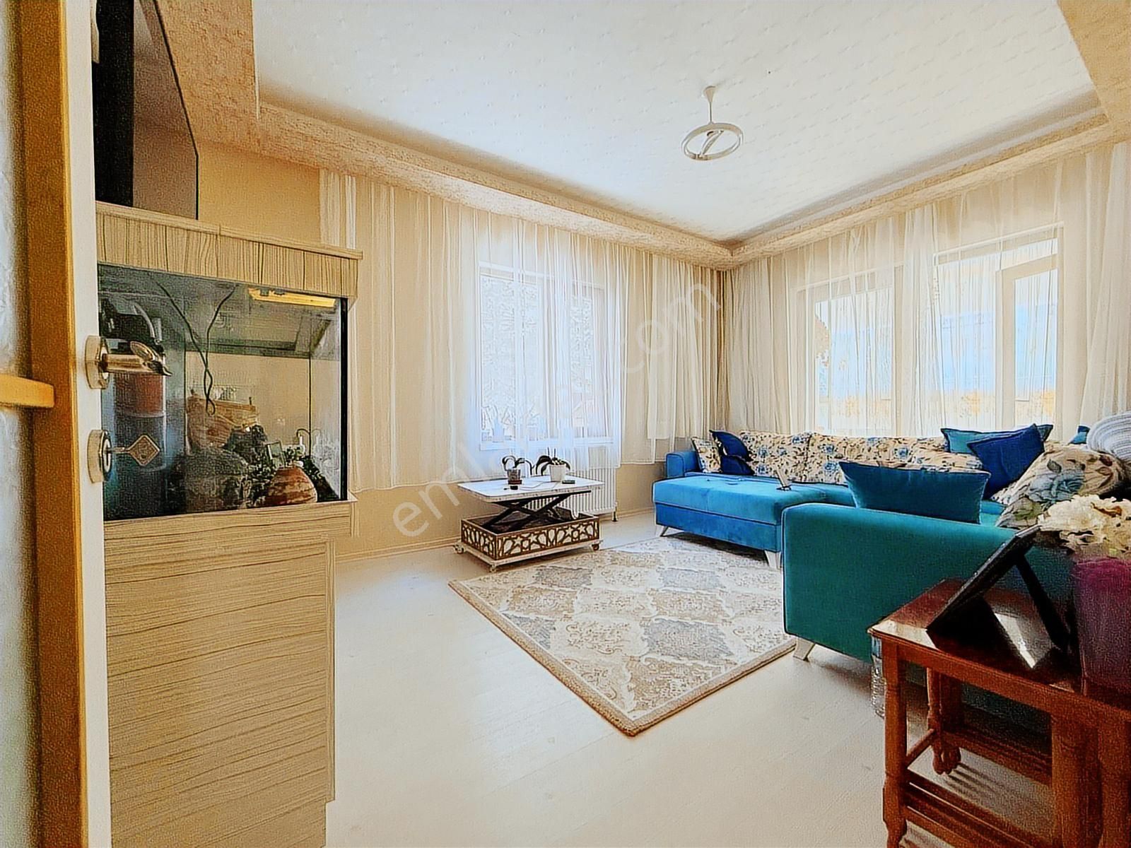 Engin Emlak'tan Merkezi Konum'da G-d Cephe E. Banyo'lu 3+1 - Görsel 31