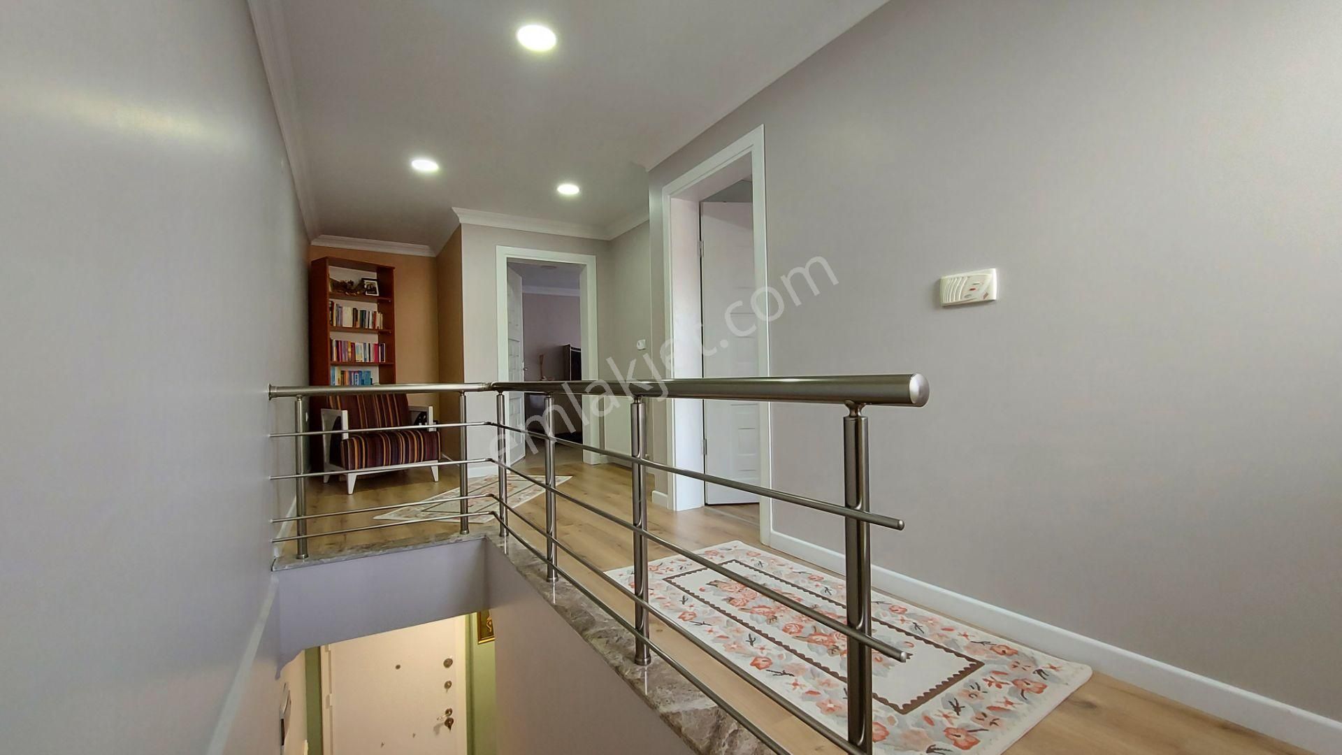 Derince Çınarlı Merkezi Konum Satılık 3+1 Bakımlı Dubleks Daire - Görsel 20