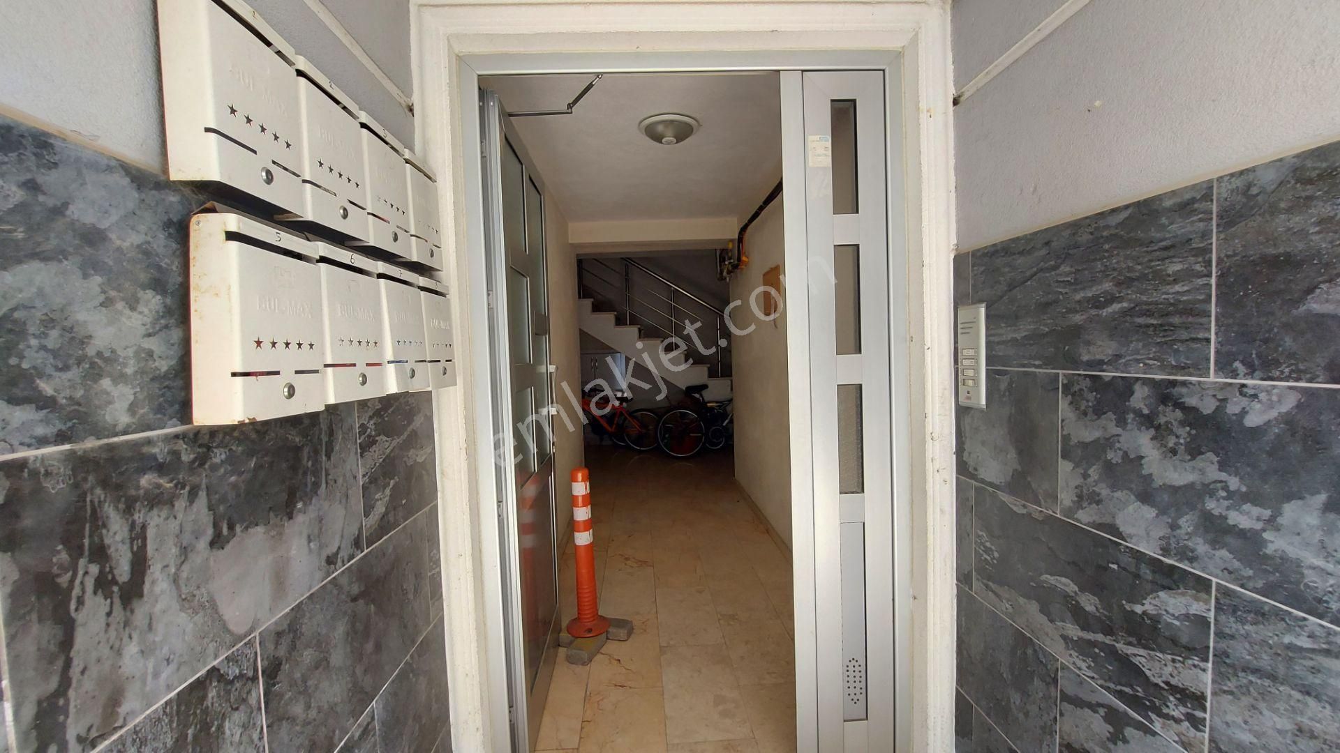 Derince Çınarlı Merkezi Konum Satılık 3+1 Bakımlı Dubleks Daire - Görsel 3