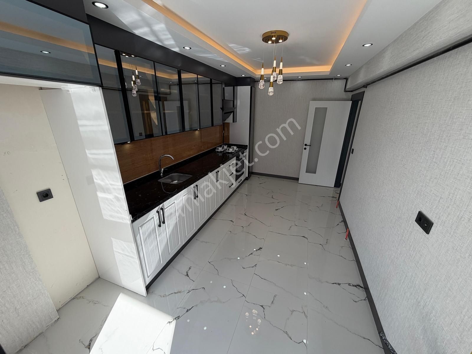 Keçiörende 3+1 Full Yapılı Masrafsız Sıfır Mega Lüks Satılık - Görsel 13