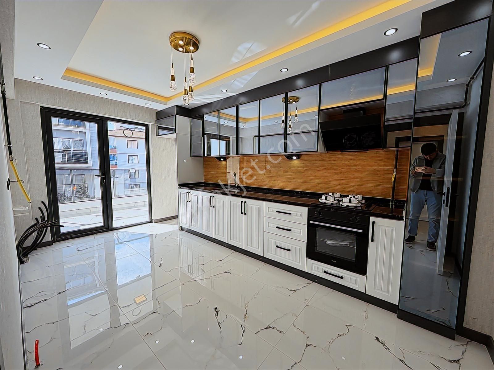 Keçiörende 3+1 Full Yapılı Masrafsız Sıfır Mega Lüks Satılık