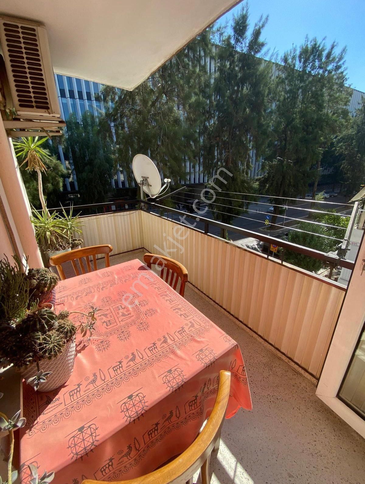 Göztepe Stadı Cepheli Ferah Ve Bakımlı Daire - Görsel 27