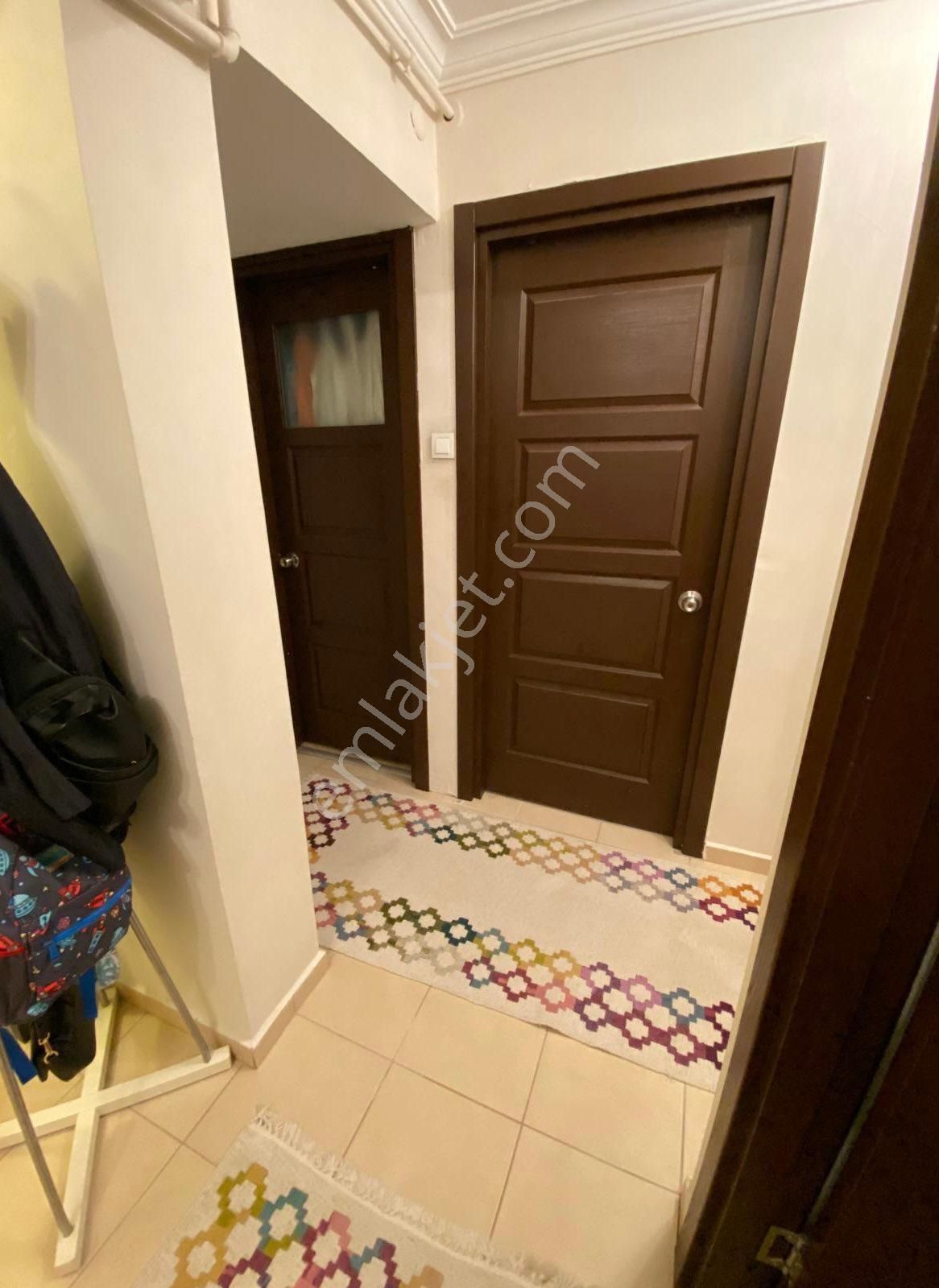 Göztepe Stadı Cepheli Ferah Ve Bakımlı Daire - Görsel 9