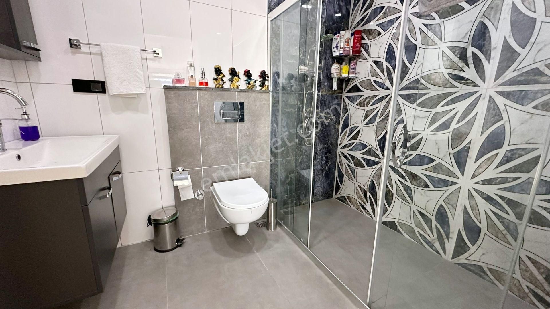 Karagedik'te Satılık Modern İkiz Villa - Görsel 19
