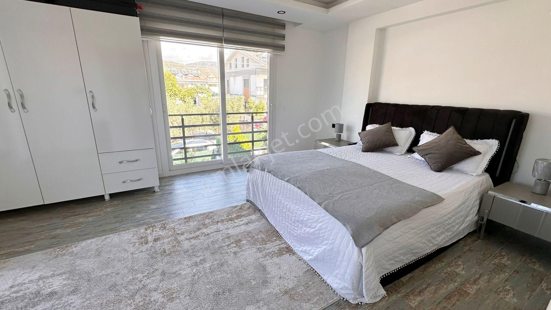 Karagedik'te Satılık Modern İkiz Villa - Görsel 14