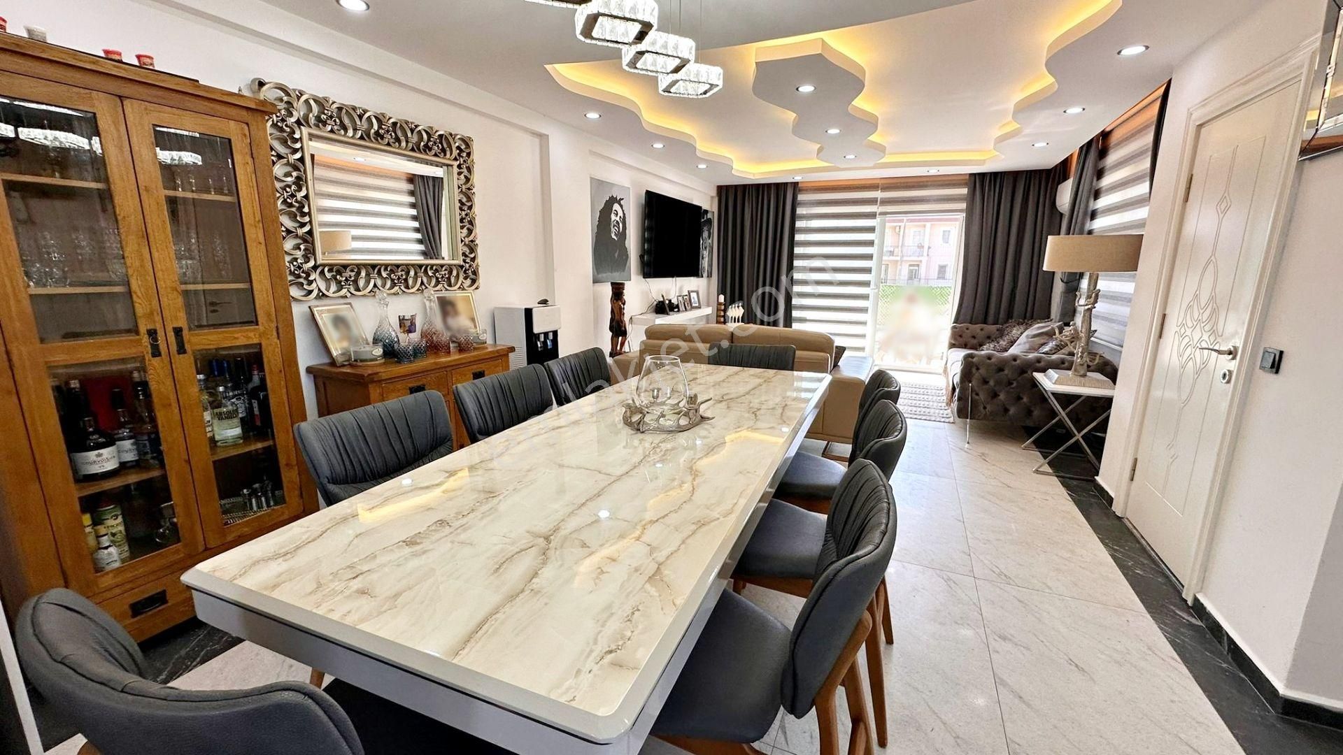Karagedik'te Satılık Modern İkiz Villa - Görsel 7