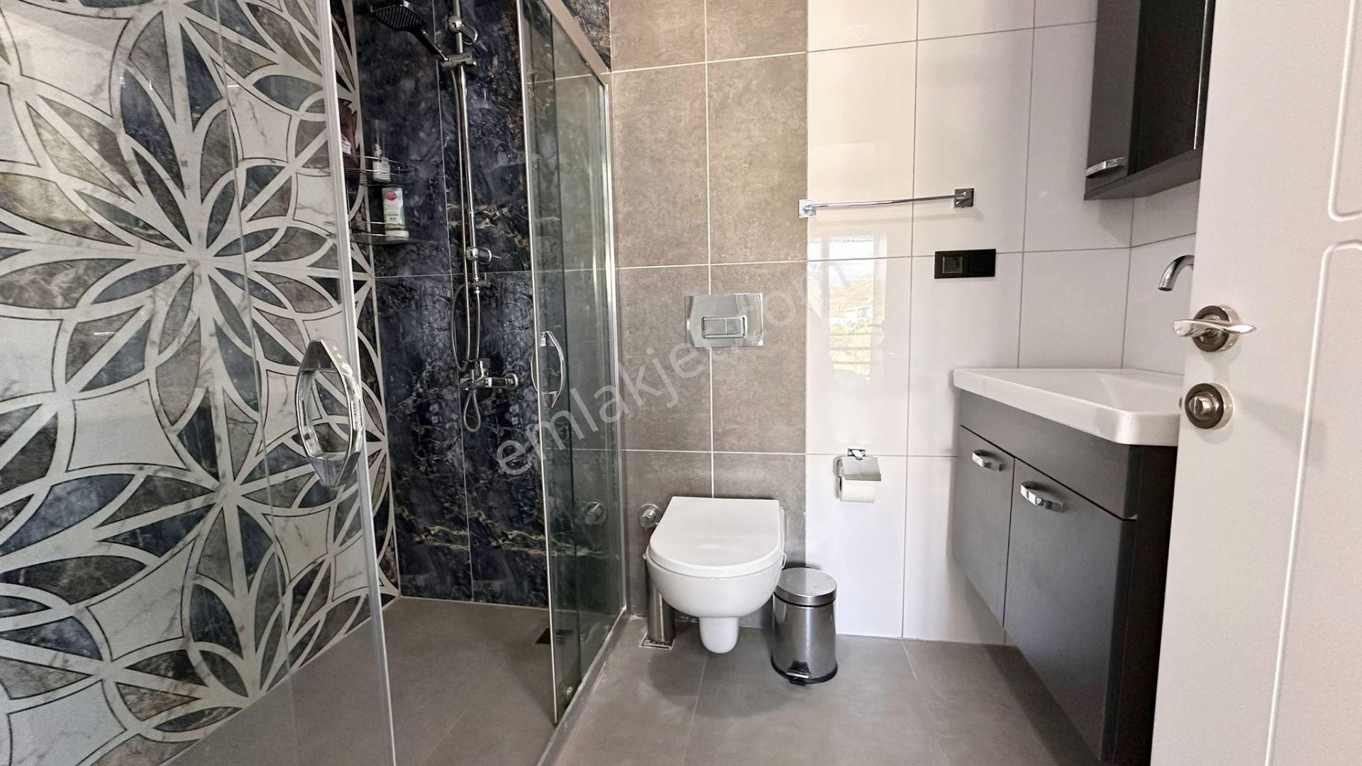 Karagedik'te Satılık Modern İkiz Villa - Görsel 22