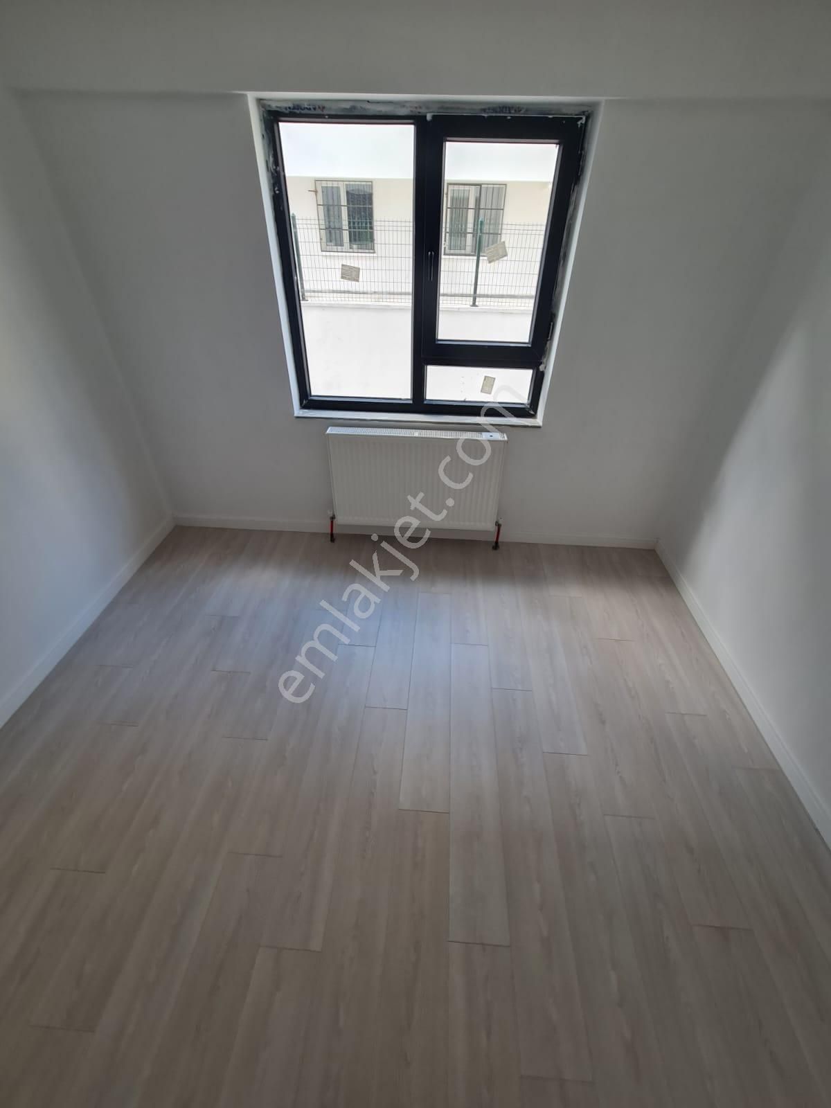 Aydınlıkevler'de Sıfır Binada 2.5 +1 Kiralık Daire-taner Emlak - Görsel 17