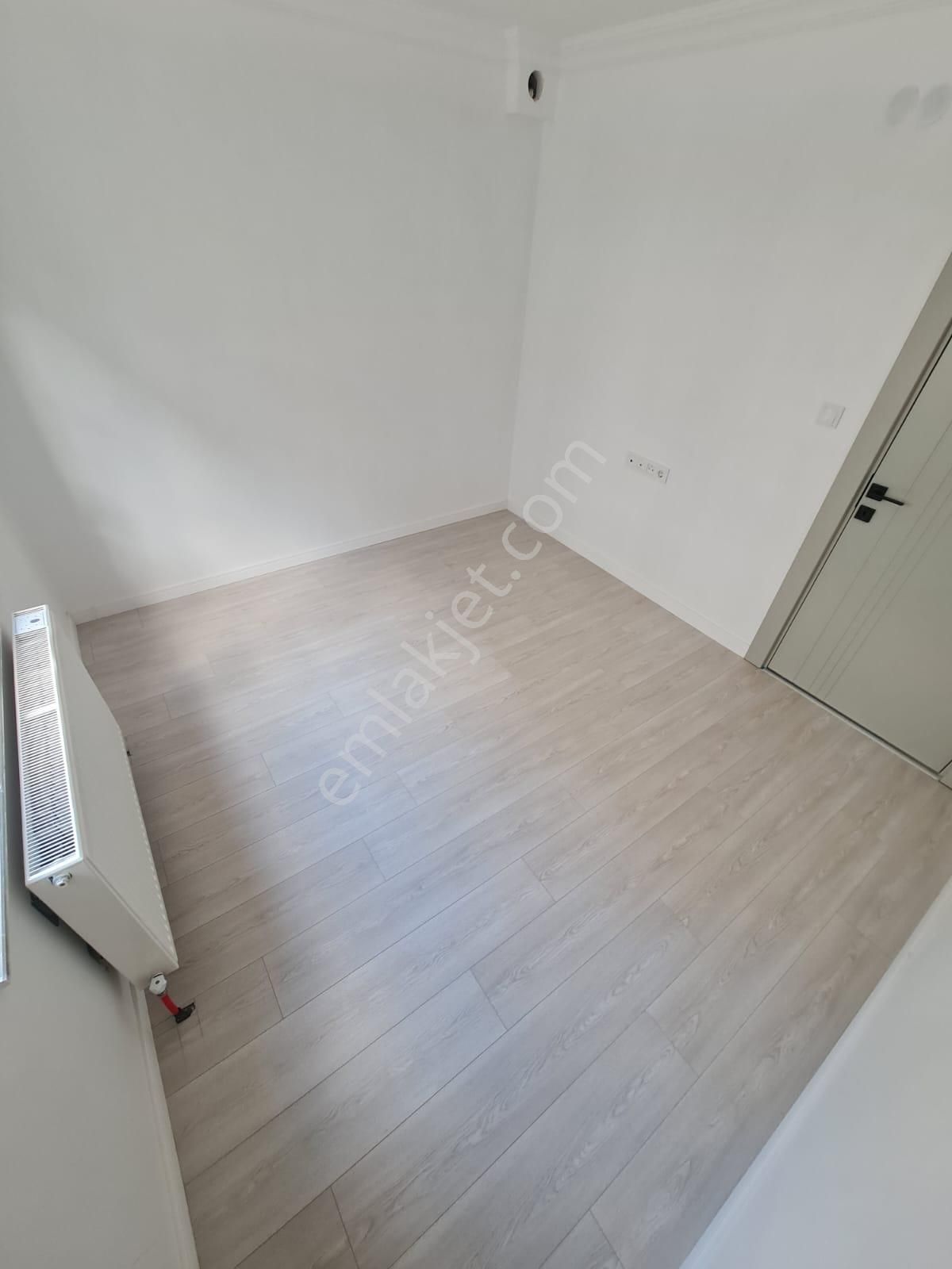 Aydınlıkevler'de Sıfır Binada 2.5 +1 Kiralık Daire-taner Emlak - Görsel 16