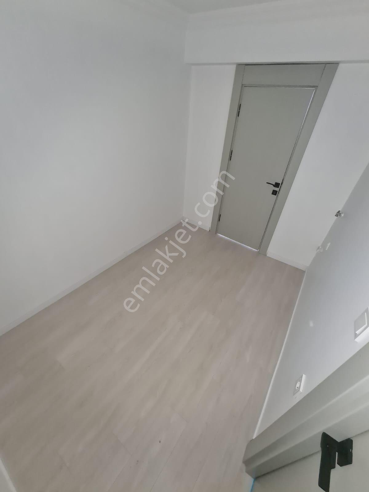 Aydınlıkevler'de Sıfır Binada 2.5 +1 Kiralık Daire-taner Emlak - Görsel 22