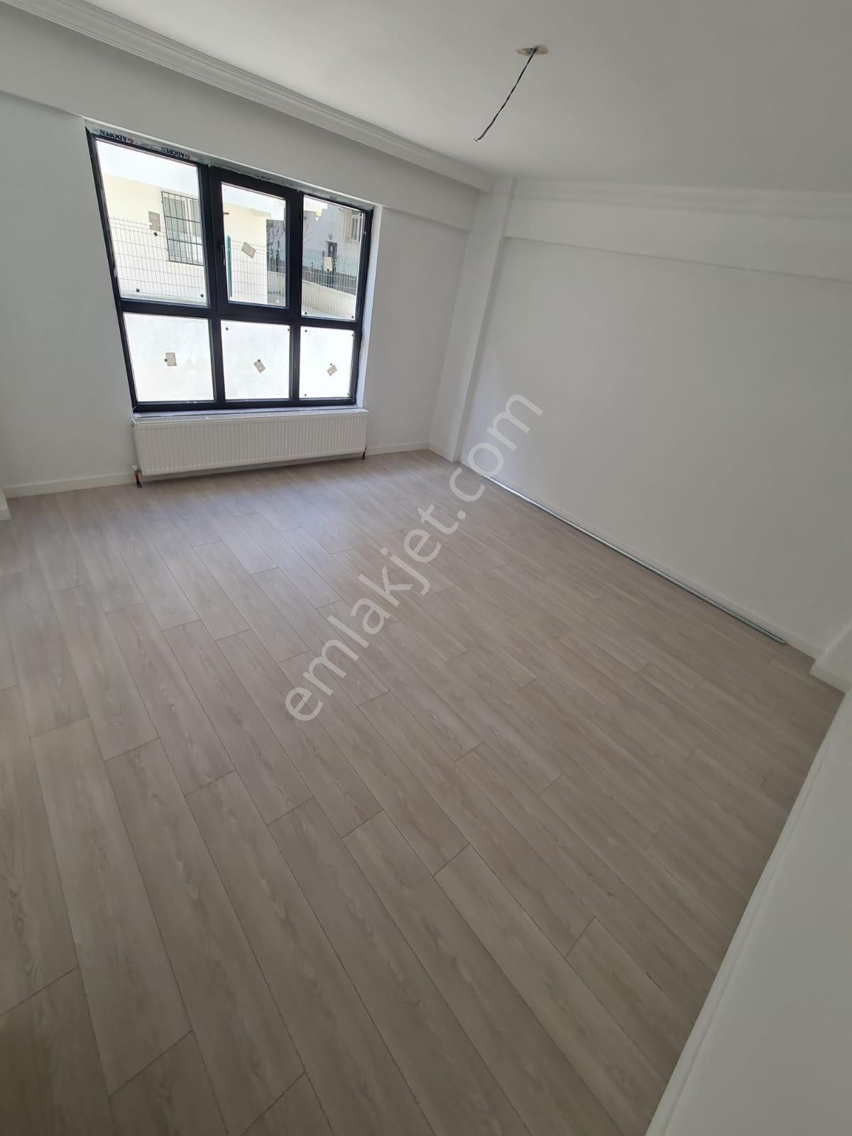 Aydınlıkevler'de Sıfır Binada 2.5 +1 Kiralık Daire-taner Emlak - Görsel 9