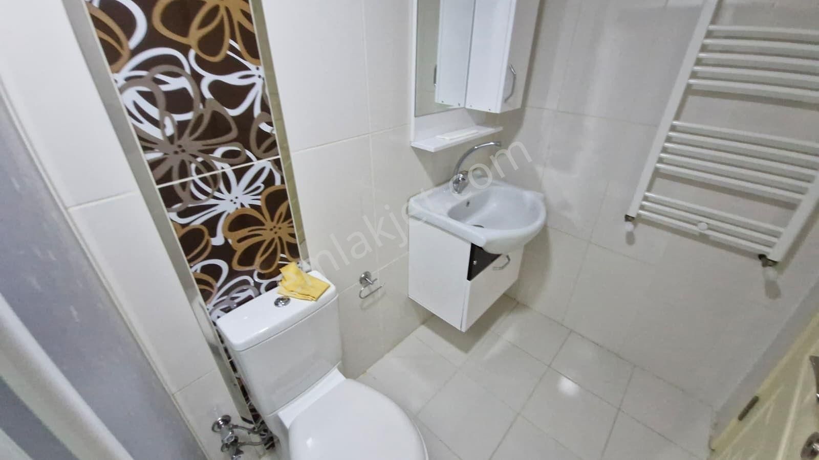 Merkezi Konumda 4+1 Dubleks Çift Balkon,ebv.banyo,kiler - Görsel 27