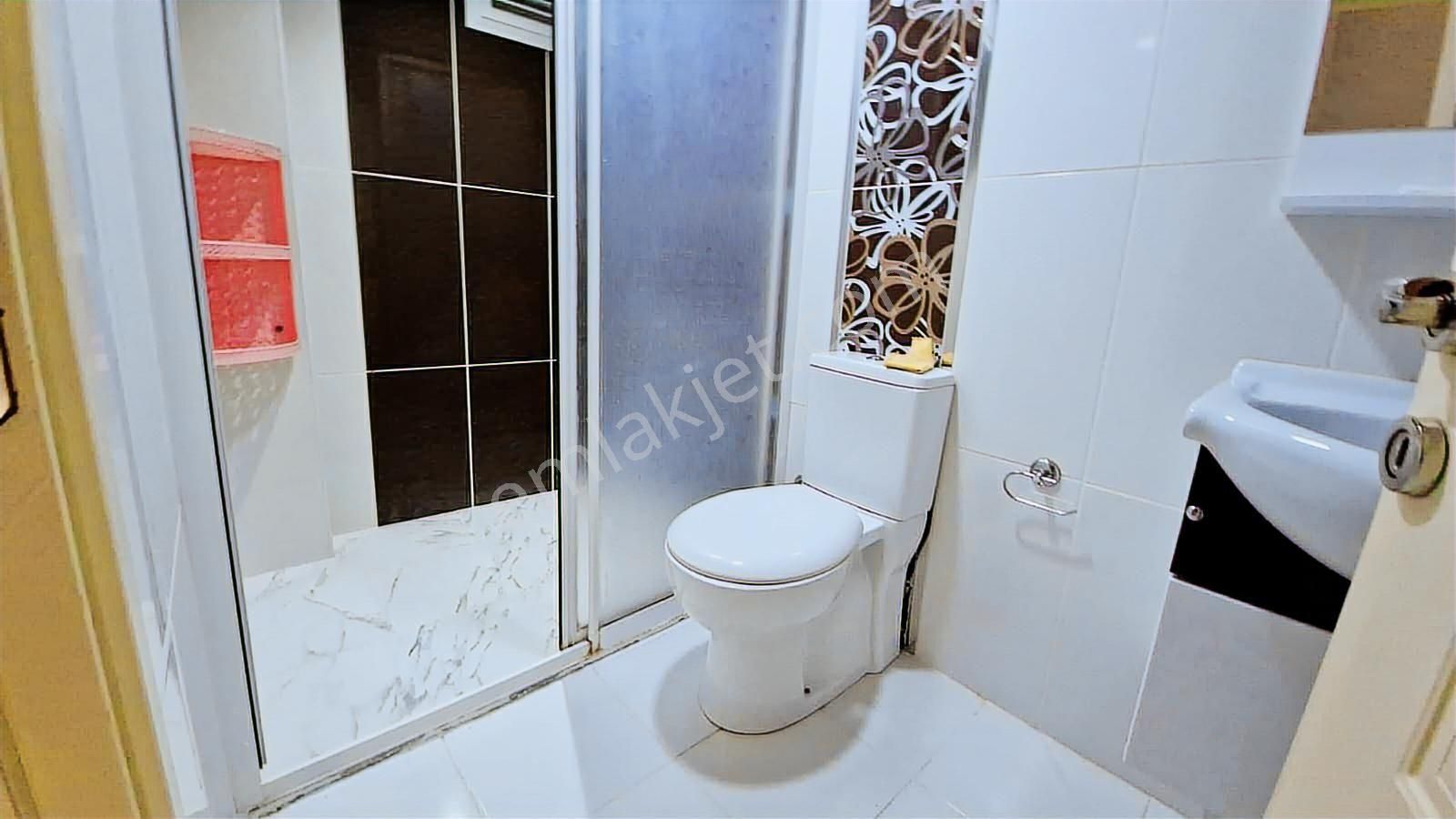 Merkezi Konumda 4+1 Dubleks Çift Balkon,ebv.banyo,kiler - Görsel 11