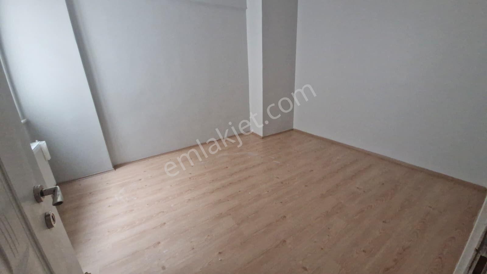 Merkezi Konumda 4+1 Dubleks Çift Balkon,ebv.banyo,kiler - Görsel 8