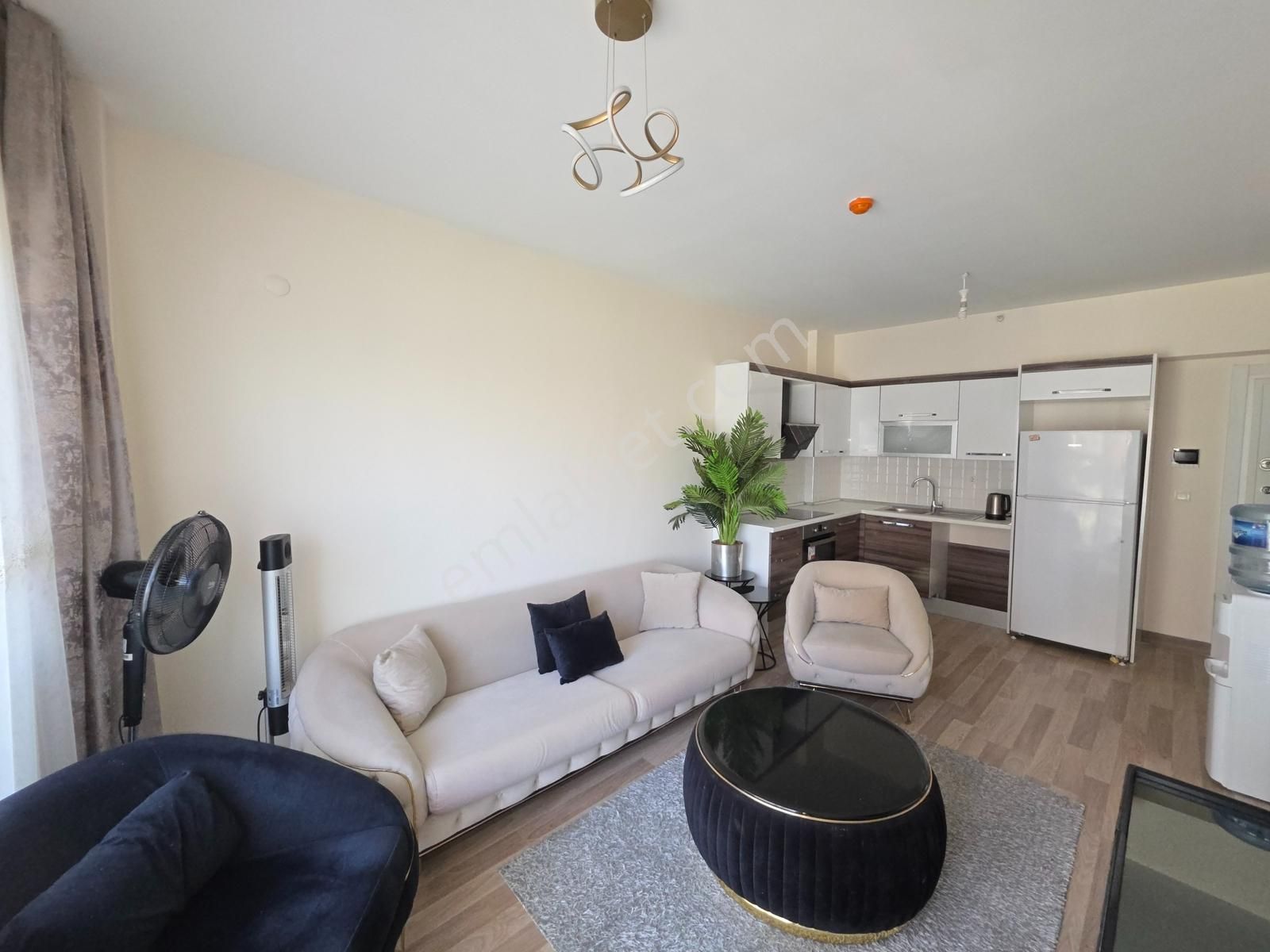 Aris Grand Tower'da Ful Eşyalı Kiralık 1+1 Daire - Görsel 6