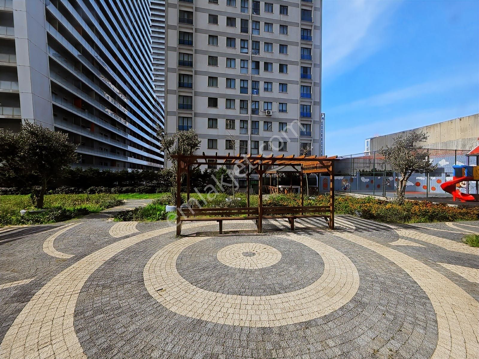 Aris Grand Tower'da Ful Eşyalı Kiralık 1+1 Daire - Görsel 26