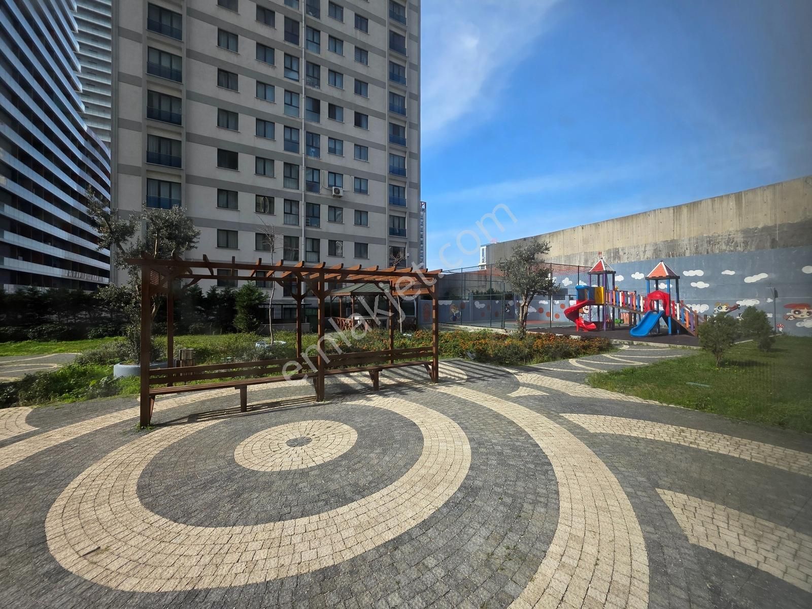 Aris Grand Tower'da Ful Eşyalı Kiralık 1+1 Daire - Görsel 2