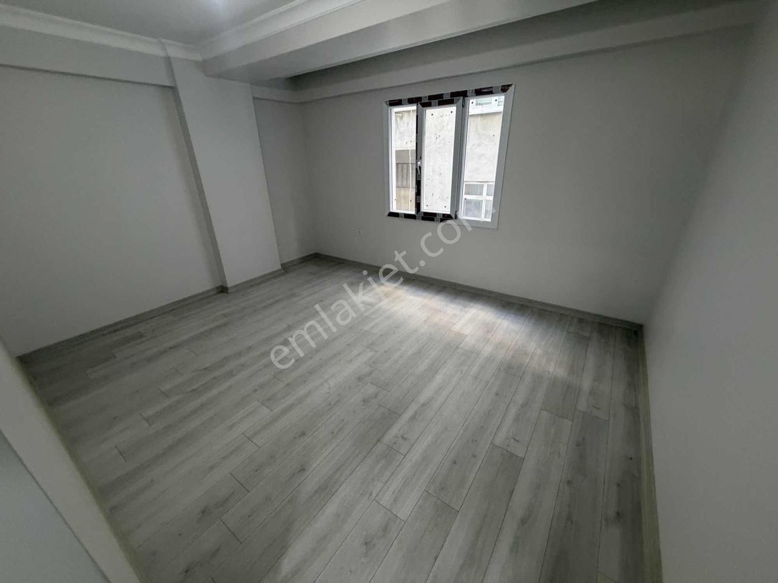 Uğurmumcu Mh. Tapu Masrafsız 2+1 Balkonlu Sıfır Yüksek Giriş - Görsel 2