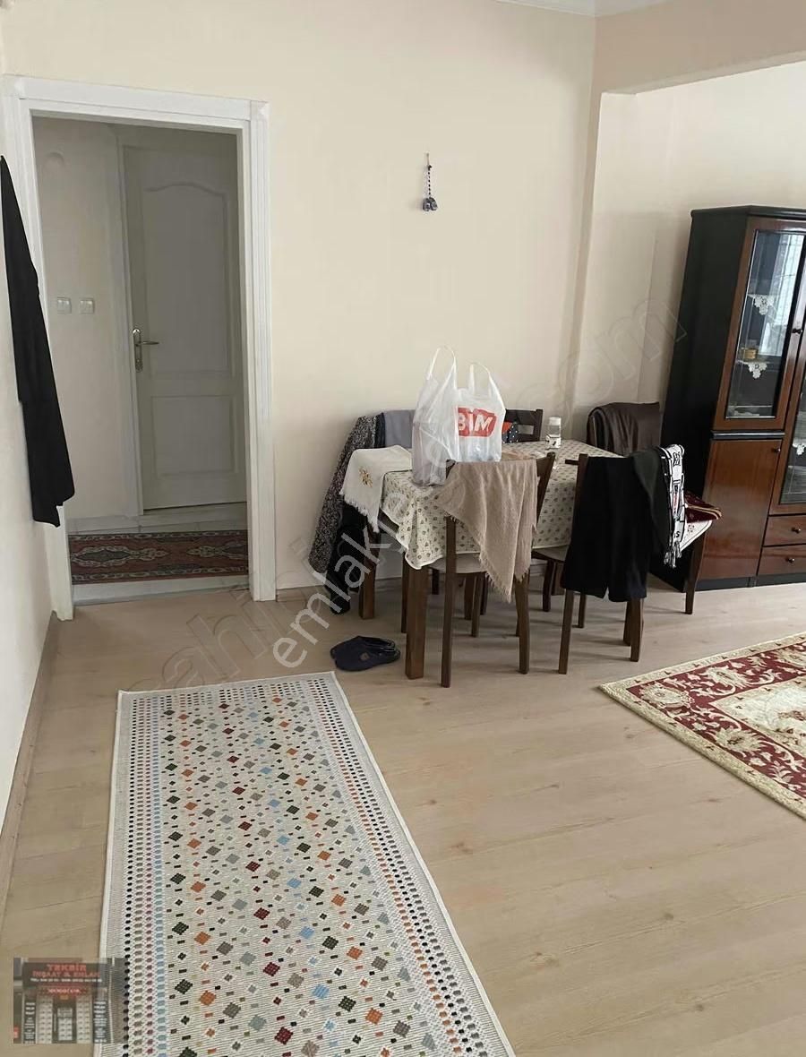 Acil Bayrampaşa Murat Mahallesinde Satılık 90 M2 Ara Kat Daire - Görsel 10