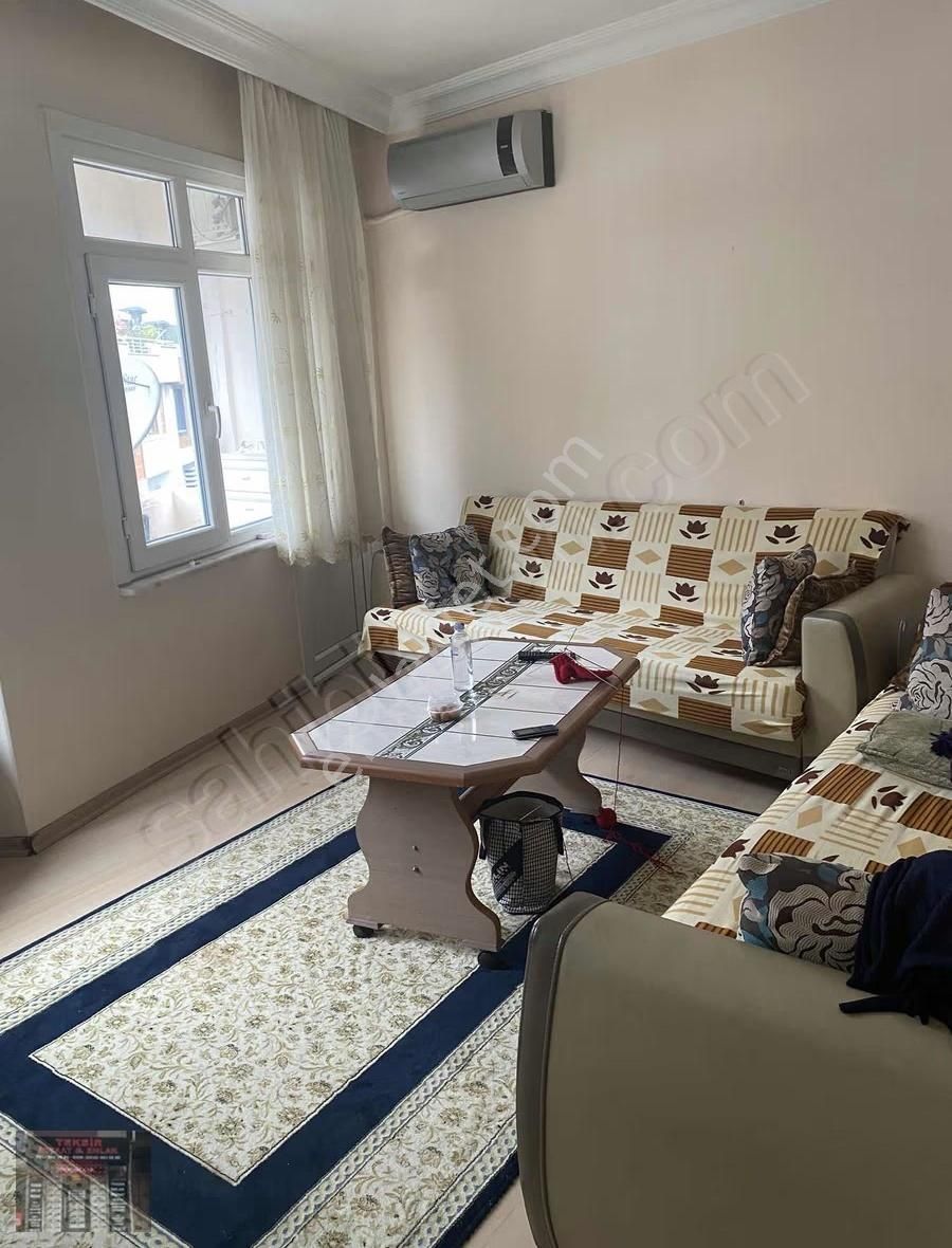 Acil Bayrampaşa Murat Mahallesinde Satılık 90 M2 Ara Kat Daire - Görsel 6