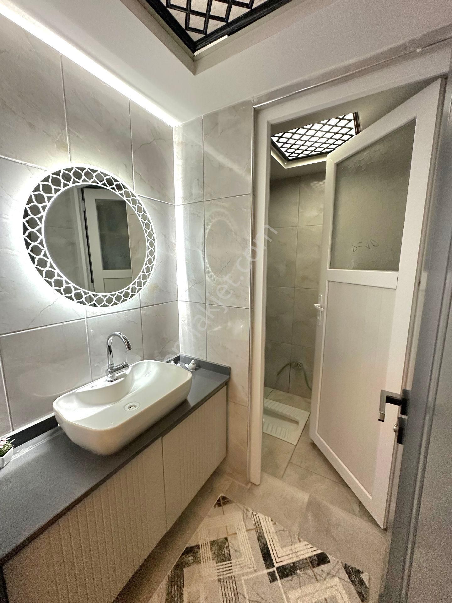 Şahintepe Düzlükte 2.5+1 Çift Balkon Ultra Lüx Daire - Görsel 15