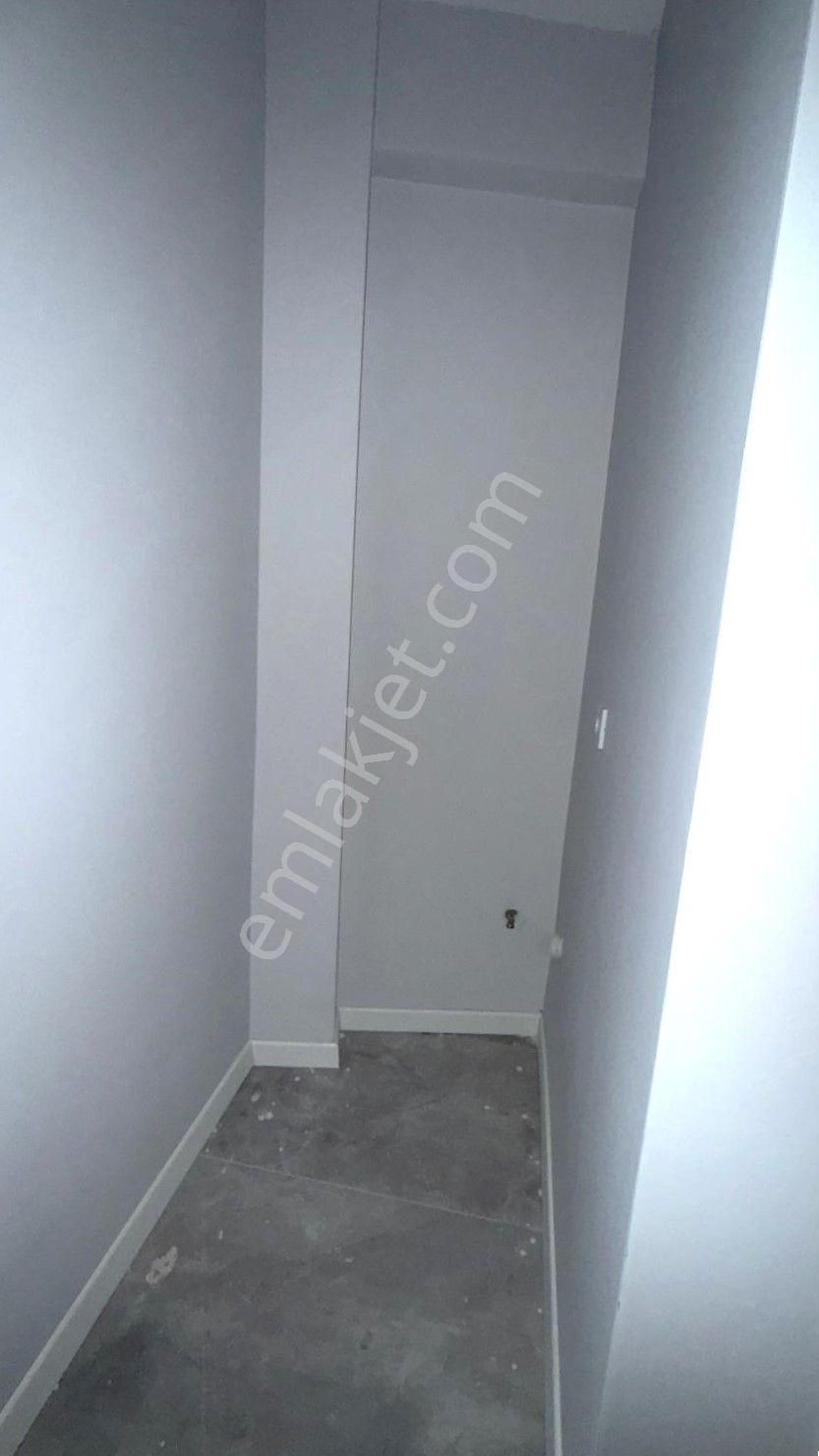 Recep Ümit'ten Hacı Seyit Mahallesinde Caddeye Yakın Ferah (sıfır)kiralık 1+1 Daire. - Görsel 6