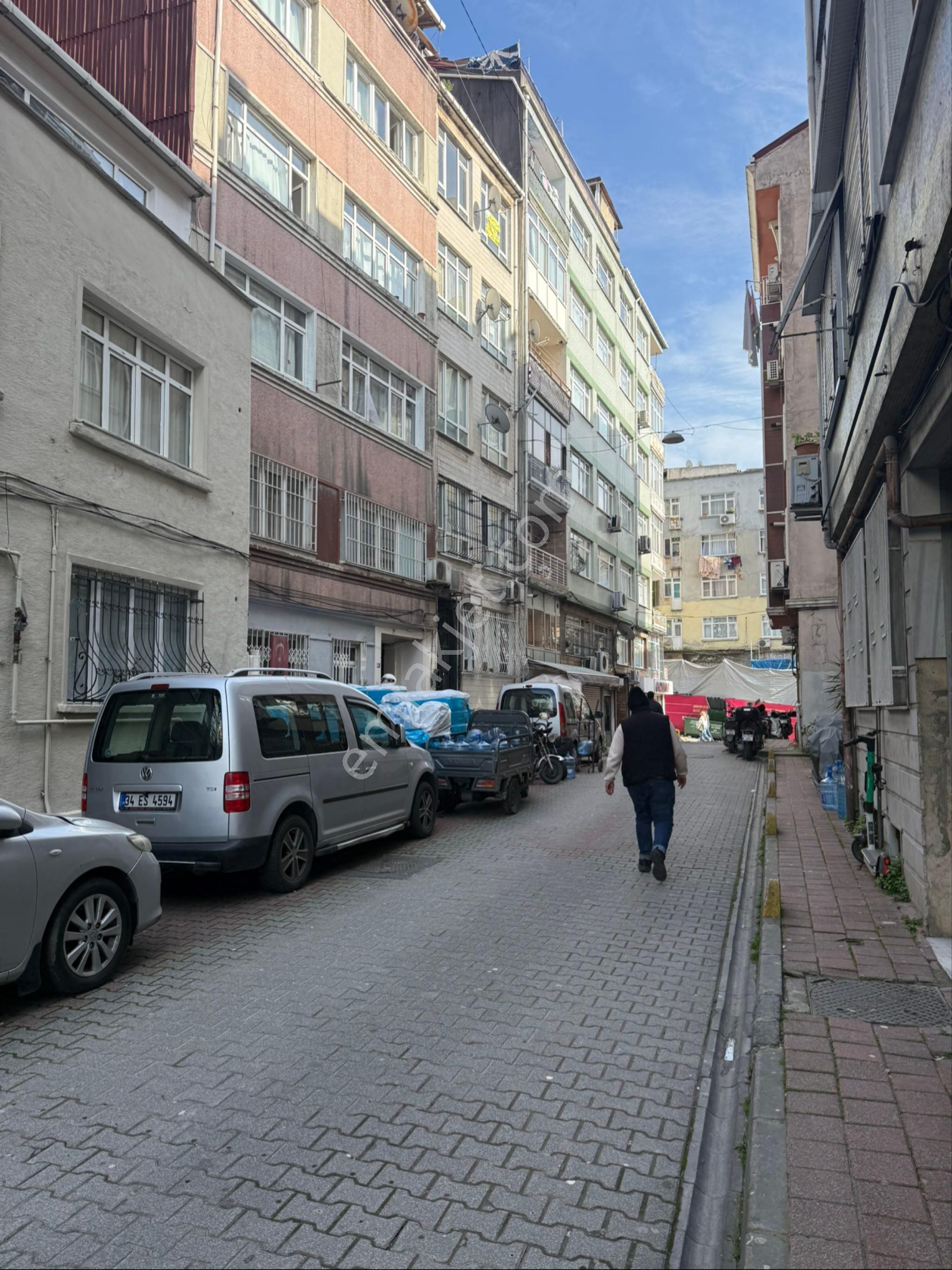 Fatih İskenderpaşa Mah Kıralık Daıre Kat 3 2+1 - Görsel 15