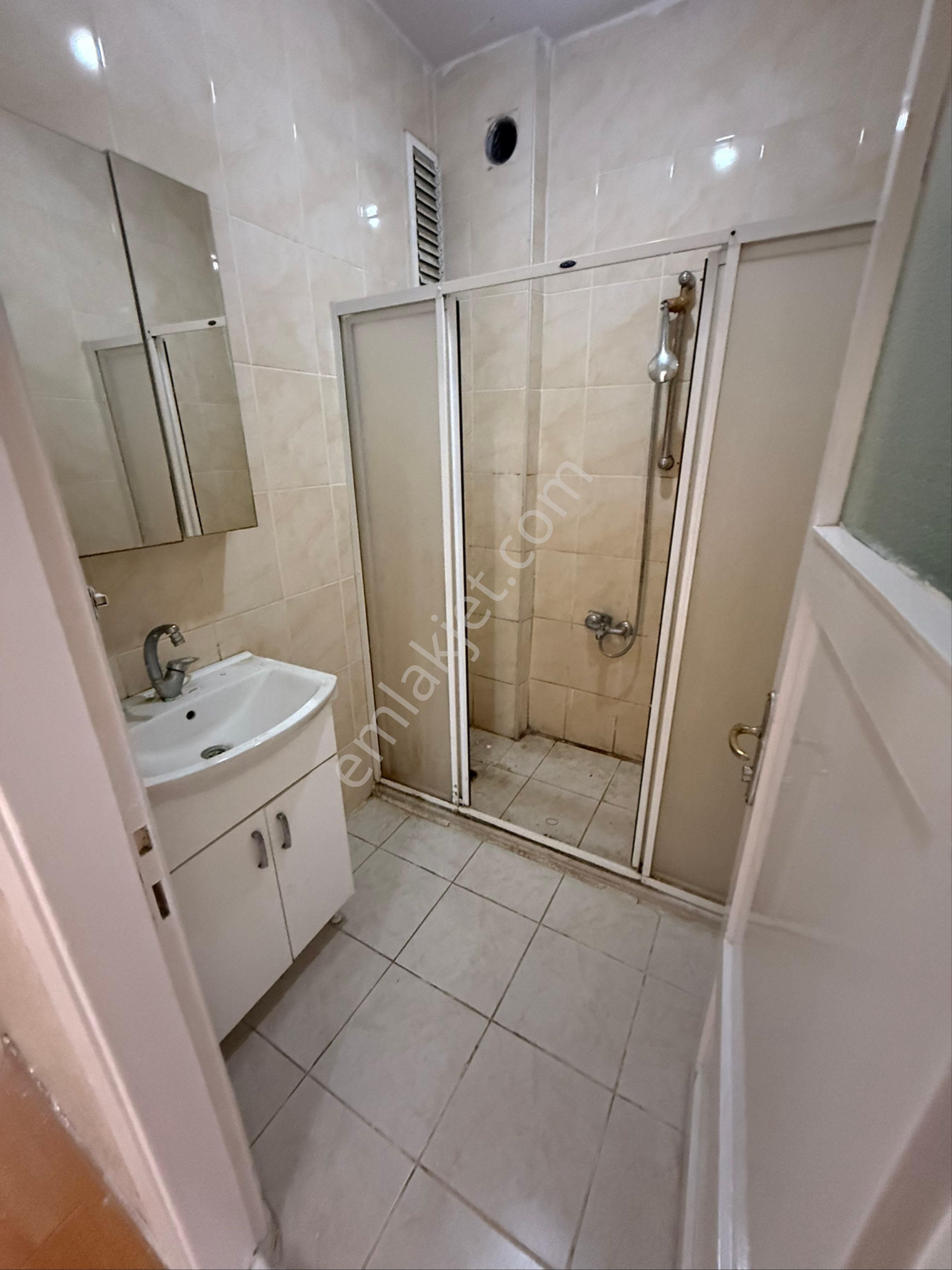 Fatih İskenderpaşa Mah Kıralık Daıre Kat 3 2+1 - Görsel 23