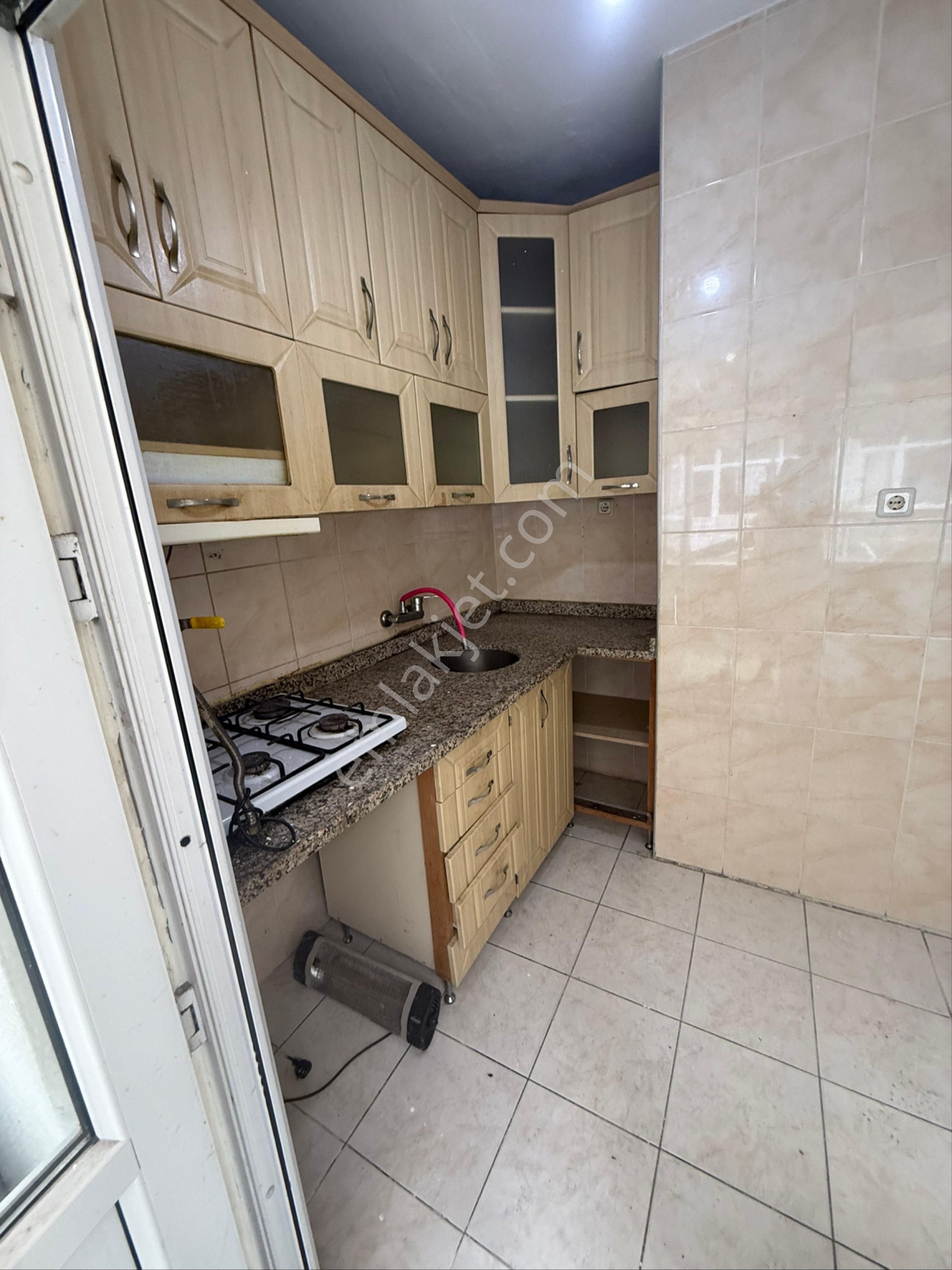 Fatih İskenderpaşa Mah Kıralık Daıre Kat 3 2+1 - Görsel 32