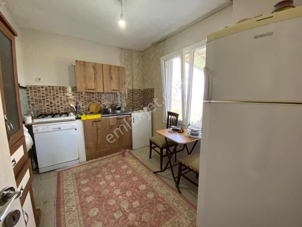 Menemen Bozalan’da 1.379 M² Arsa İçınde 170 M² Çıft Katlı Müstakıl Ev - Görsel 6