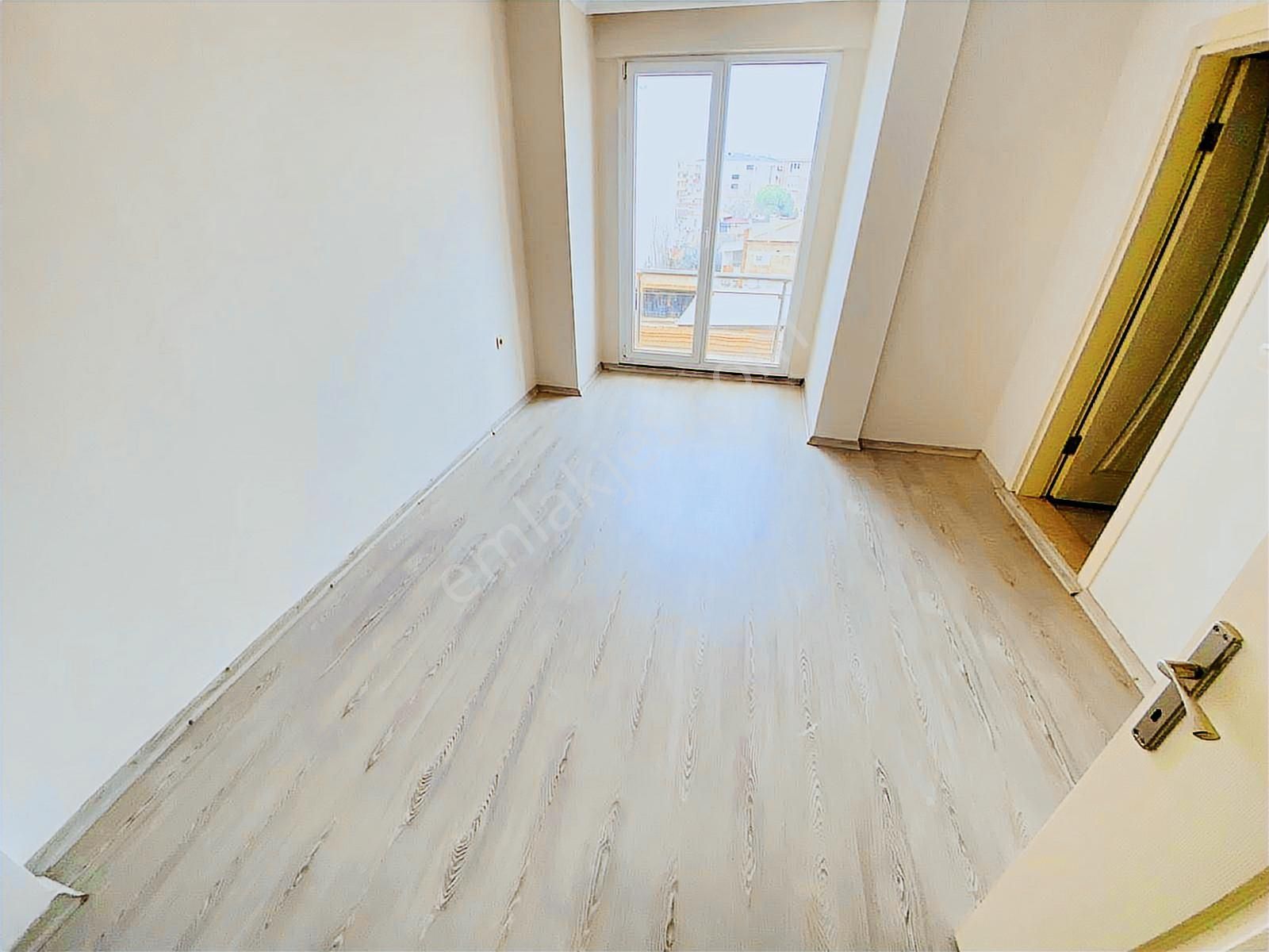 Çarşı Merkezinde Harika Konumda 3+1 Kiralık Daire - Görsel 9