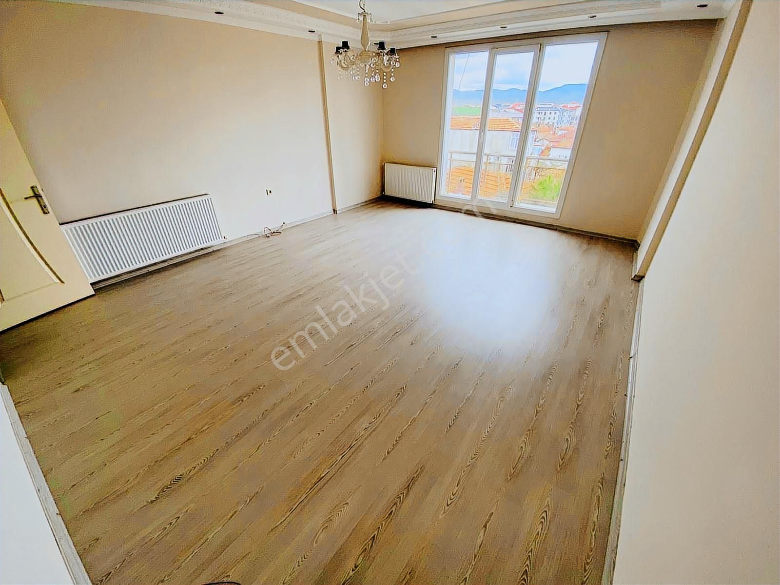 Çarşı Merkezinde Harika Konumda 3+1 Kiralık Daire - Görsel 6