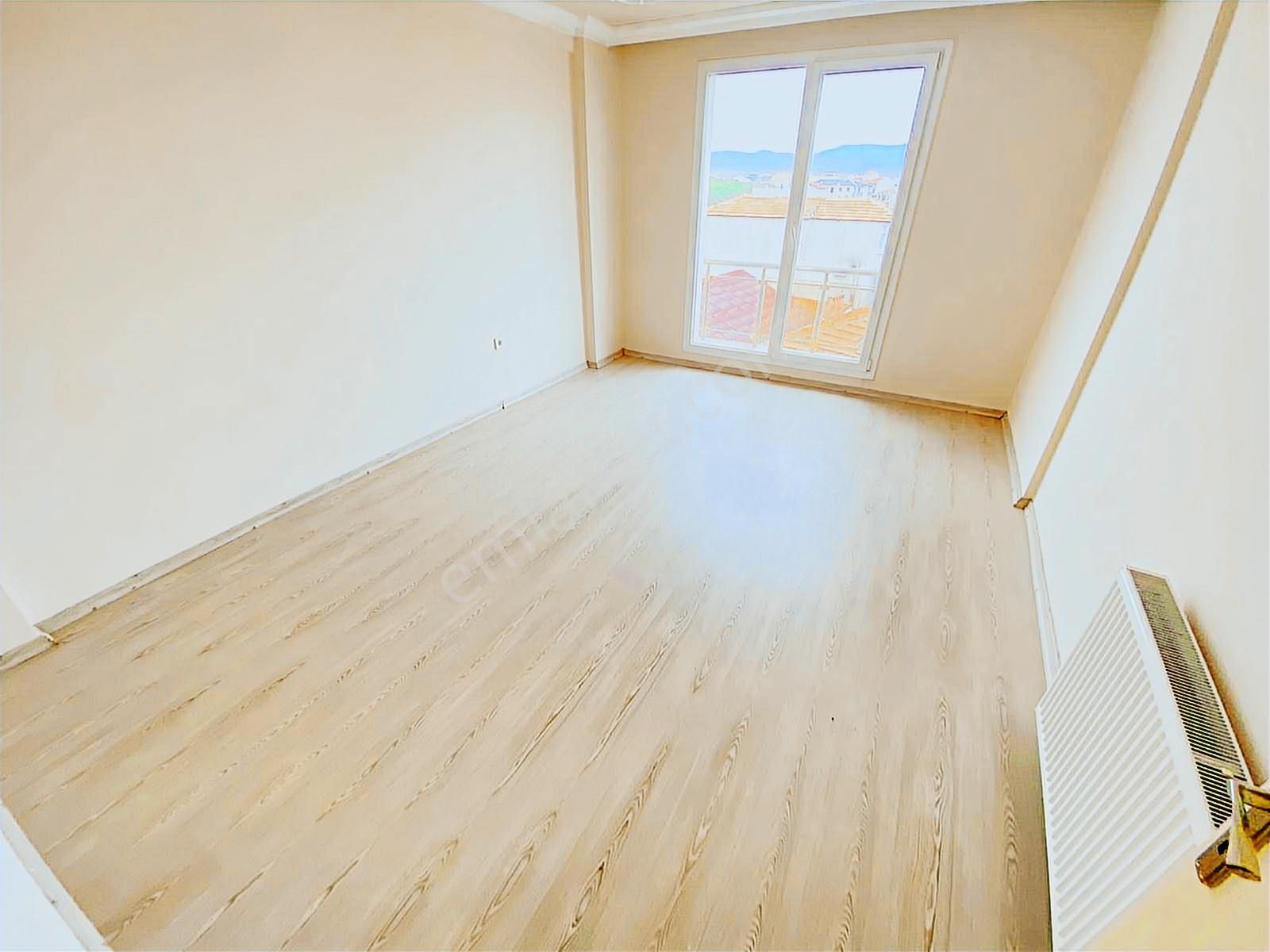 Çarşı Merkezinde Harika Konumda 3+1 Kiralık Daire - Görsel 11