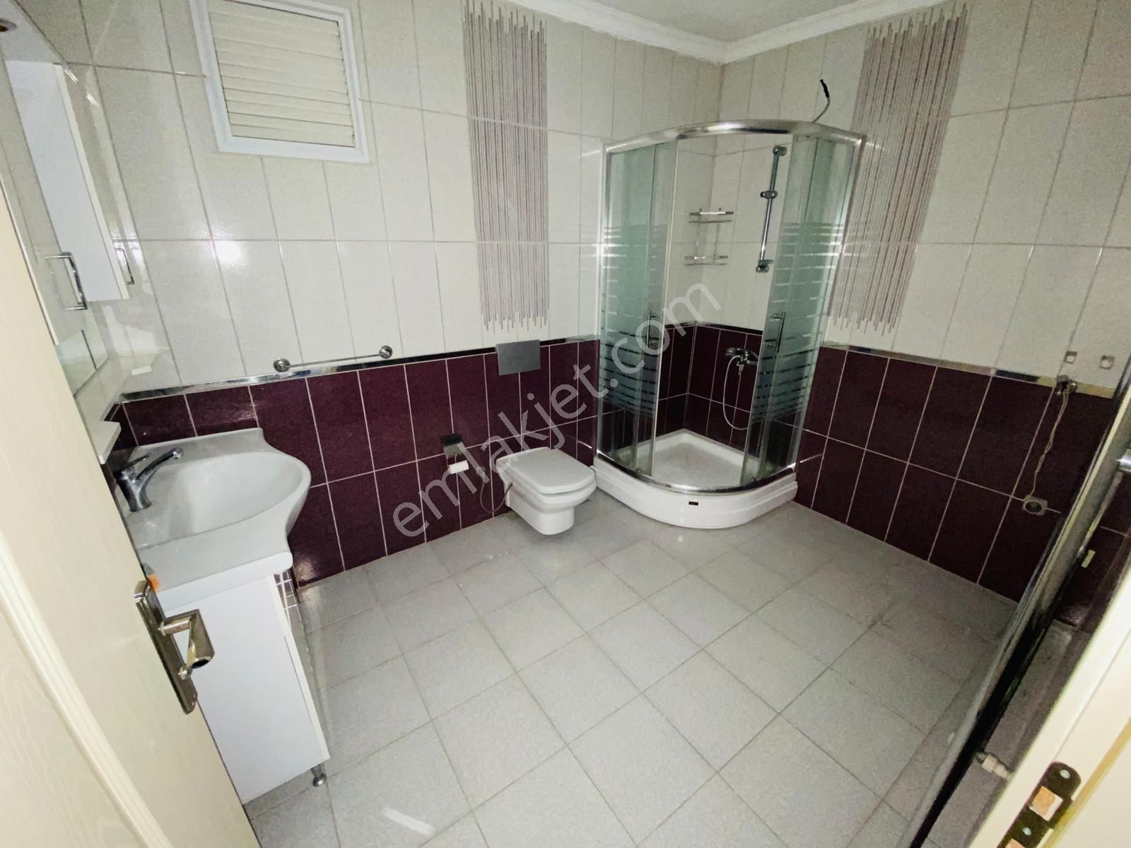Çarşı Merkezinde Harika Konumda 3+1 Kiralık Daire - Görsel 17
