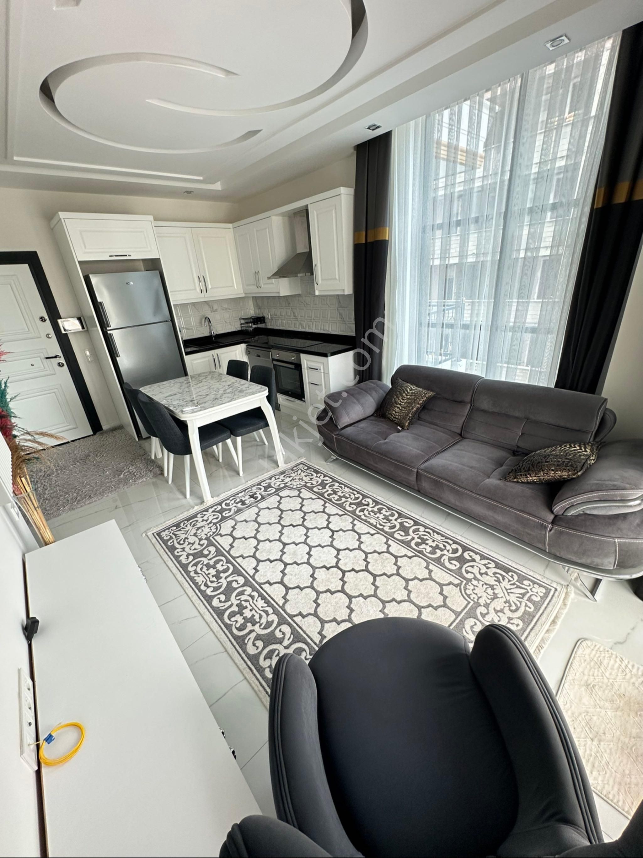 Satılık 1+1 Lüks Eşyalı Daire - Görsel 13