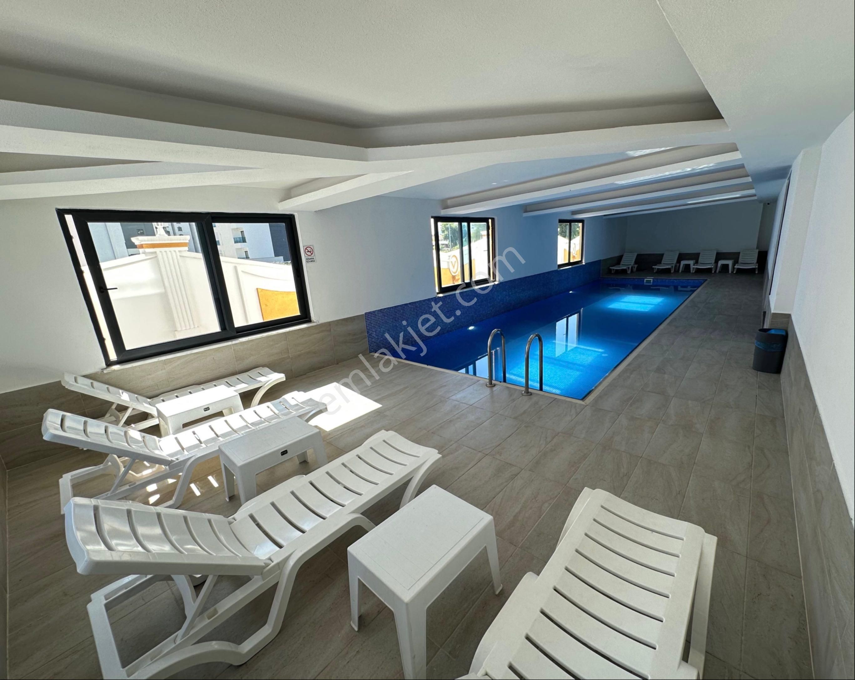 Satılık 1+1 Lüks Eşyalı Daire - Görsel 33