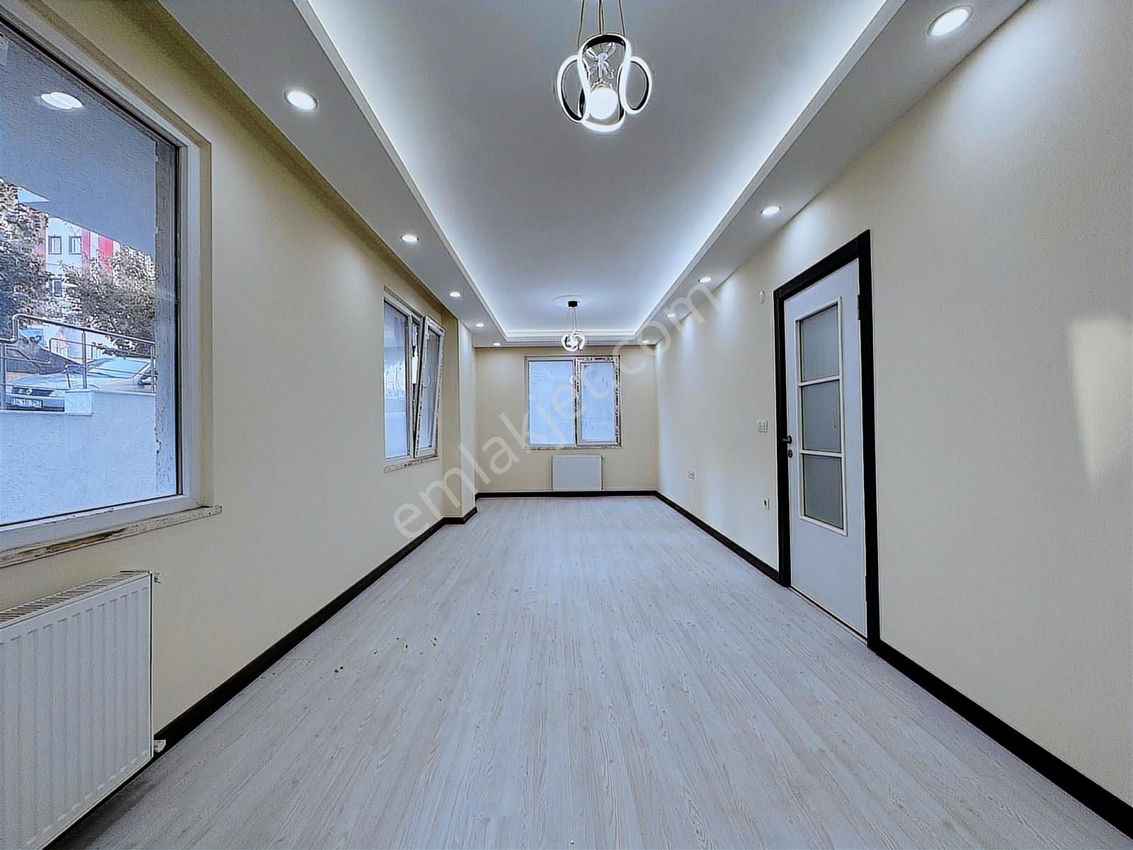 Beylikdüzü Yakuplu Da Satılık 1+1 Ön Cephe Balkonlu Daire - Görsel 9