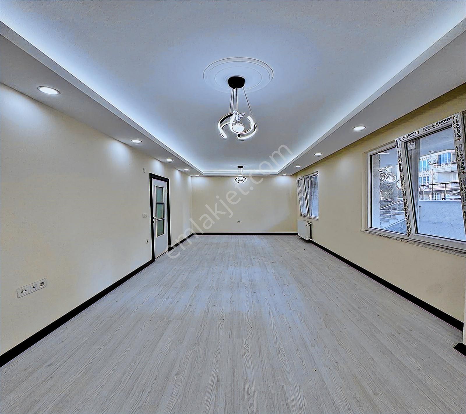 Beylikdüzü Yakuplu Da Satılık 1+1 Ön Cephe Balkonlu Daire - Görsel 15