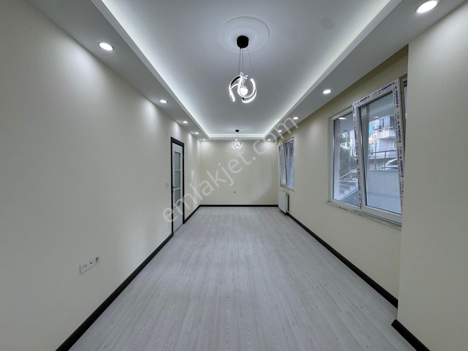 Beylikdüzü Yakuplu Da Satılık 1+1 Ön Cephe Balkonlu Daire - Görsel 10