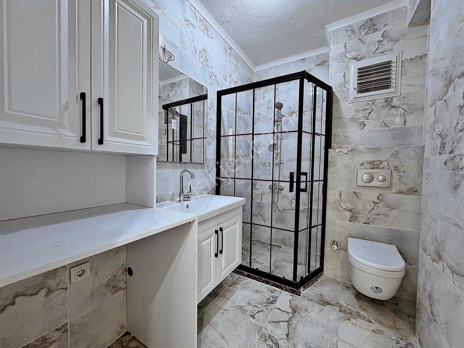 Beylikdüzü Yakuplu Da Satılık 1+1 Ön Cephe Balkonlu Daire - Görsel 19