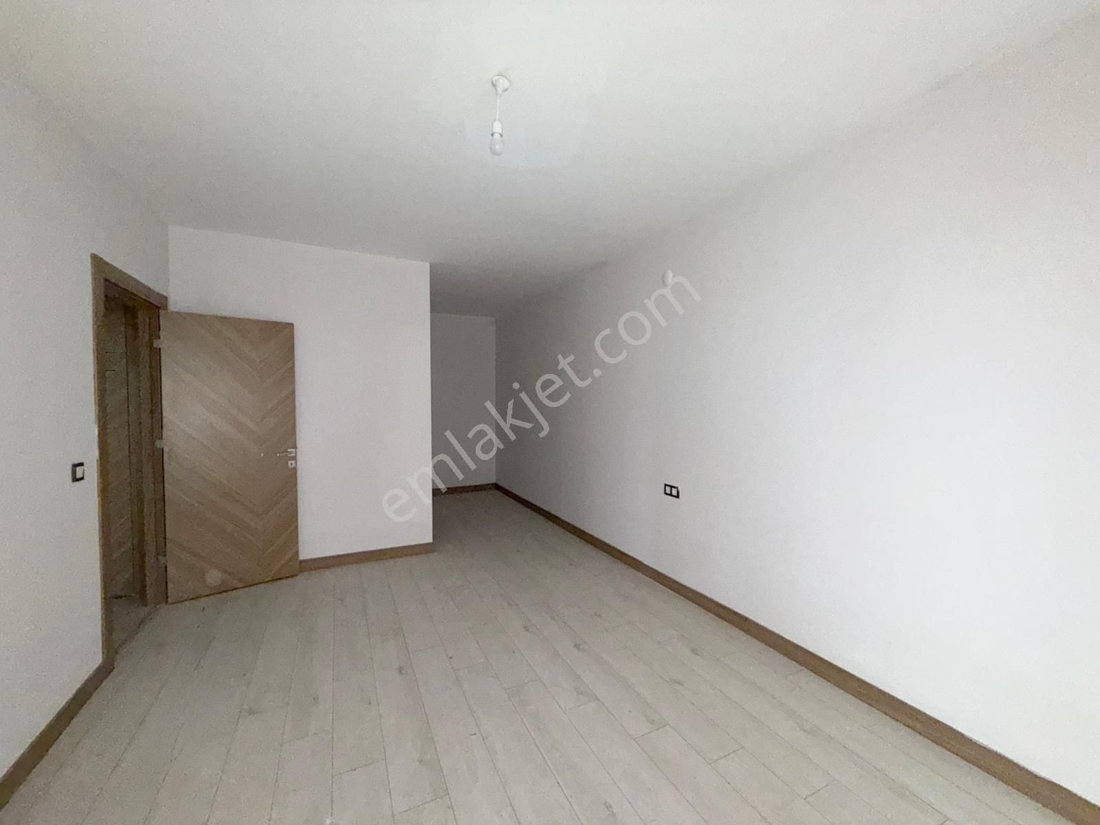 Göl Manzaralı 3+1 Kapalı Mutfak Kiralık Daire - Görsel 11